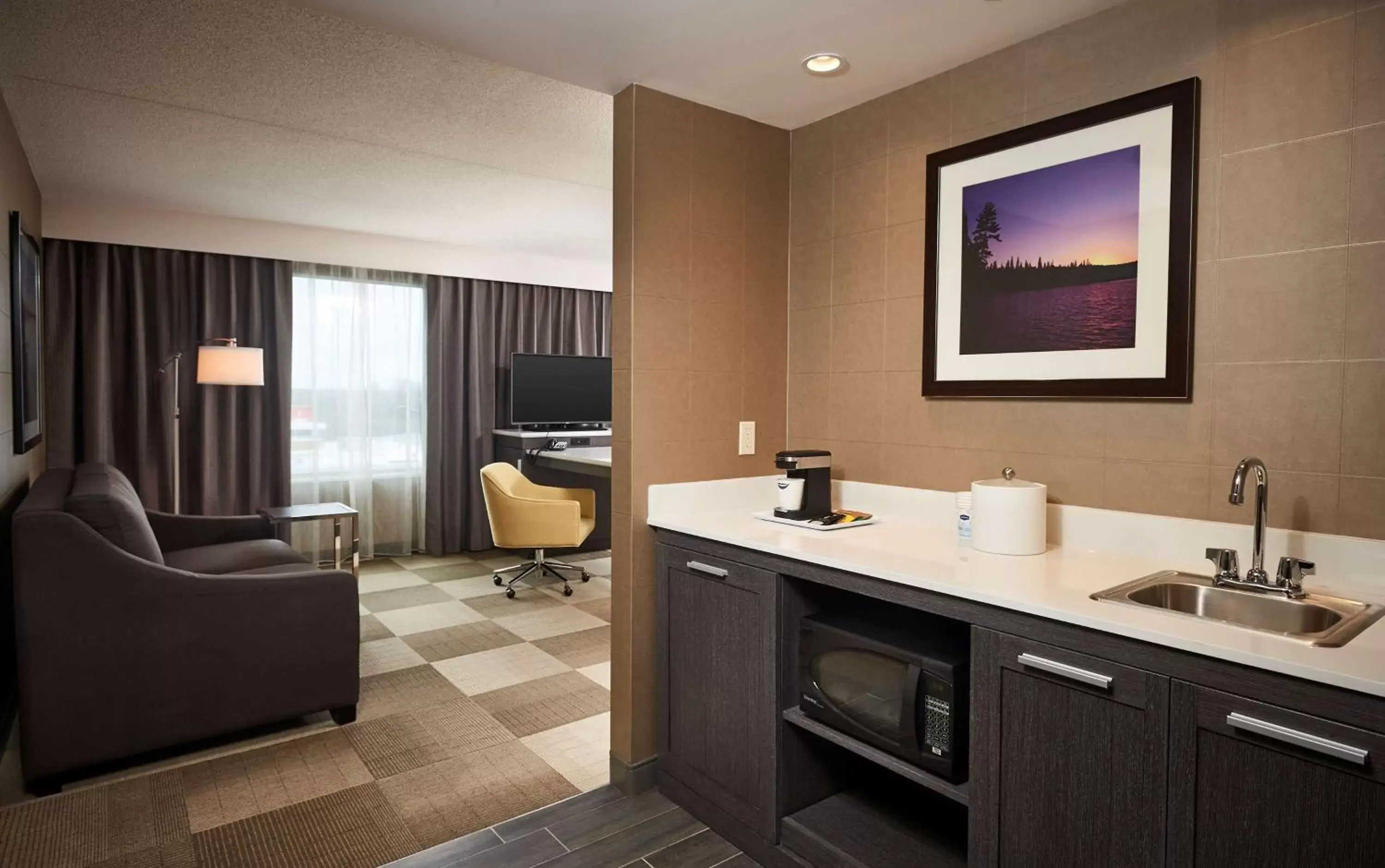 Bed in Hampton Inn by Hilton Timmins Bed in Hampton Inn by Hilton Timmins