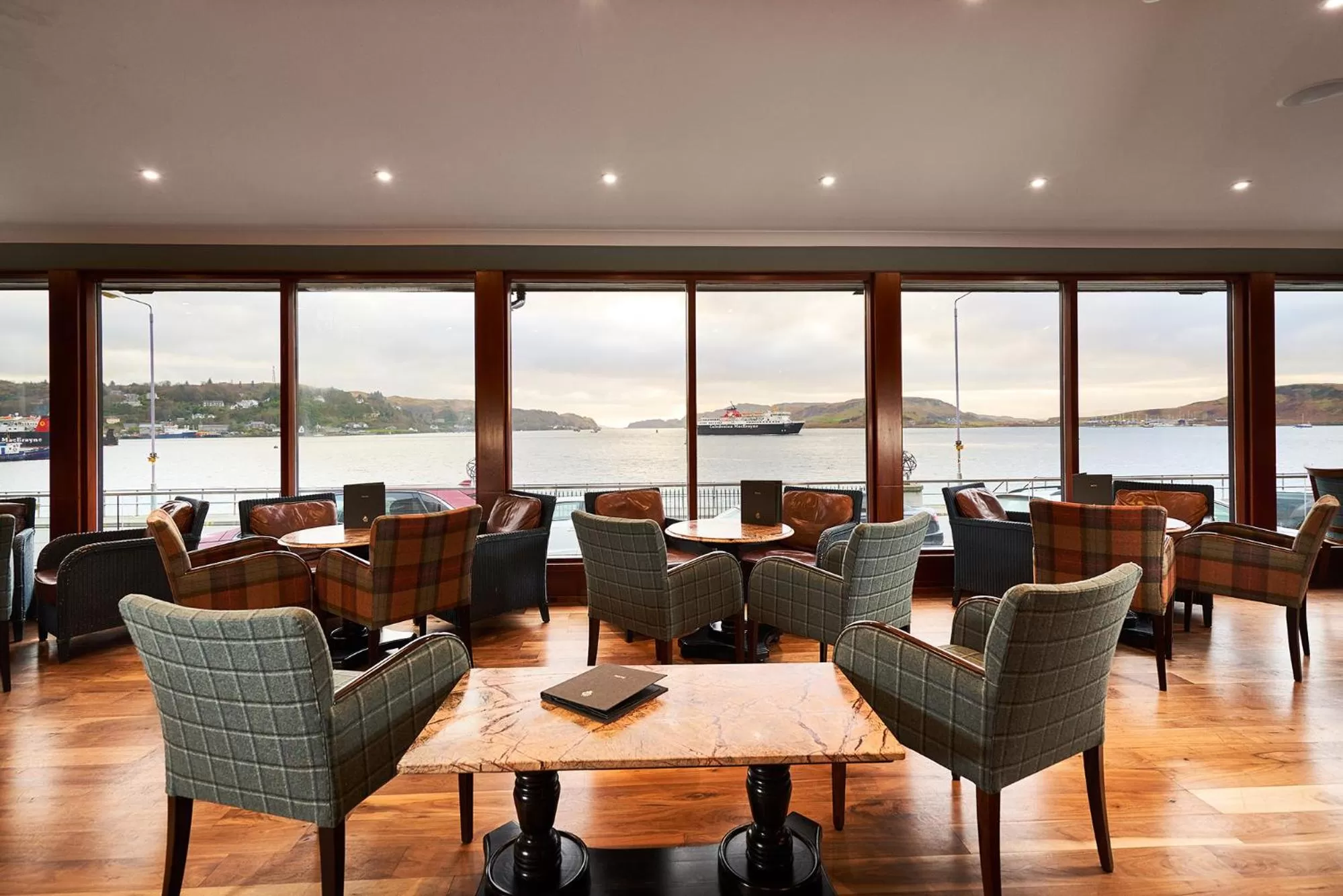 Lounge or bar in Oban Bay Hotel