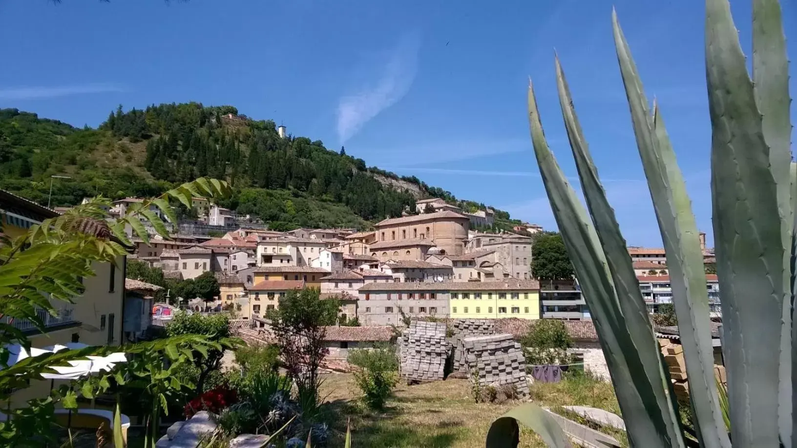 Neighbourhood in La Finestra sul Fiume