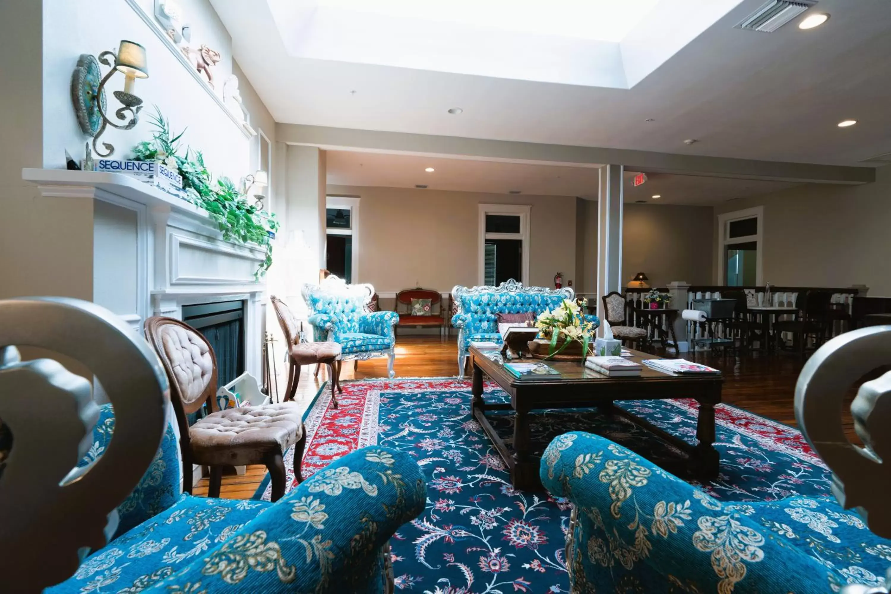 Seating area, Restaurant/Places to Eat in Oak Park Inn