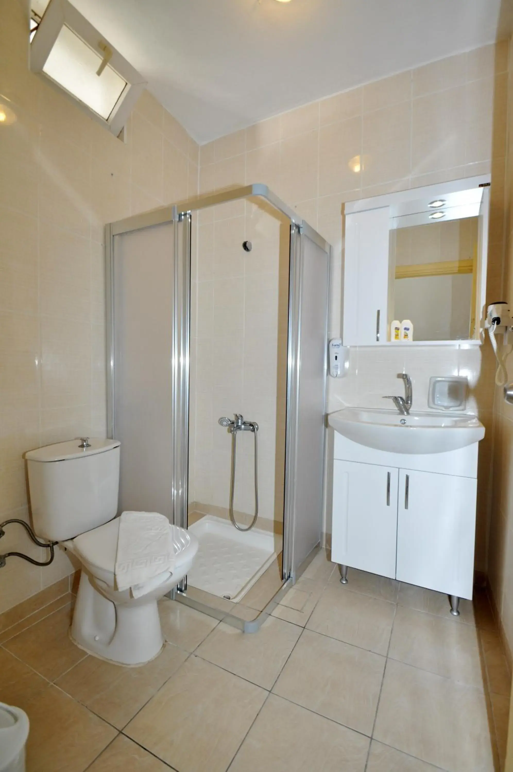 Decorative detail, Bathroom in Reis Maris Hotel
