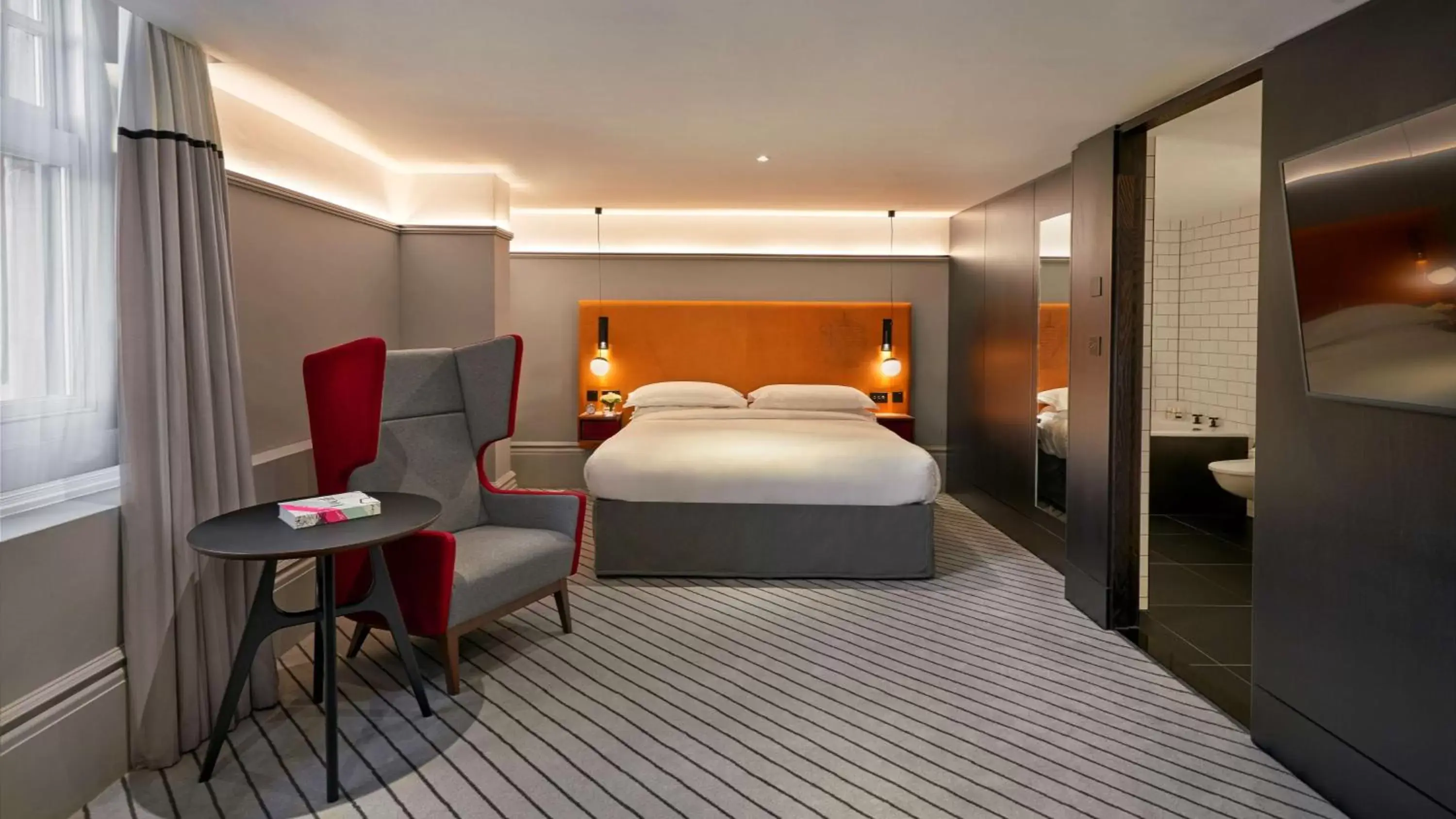 Photo of the whole room, Bed in Andaz London Liverpool Street - a Concept by Hyatt
