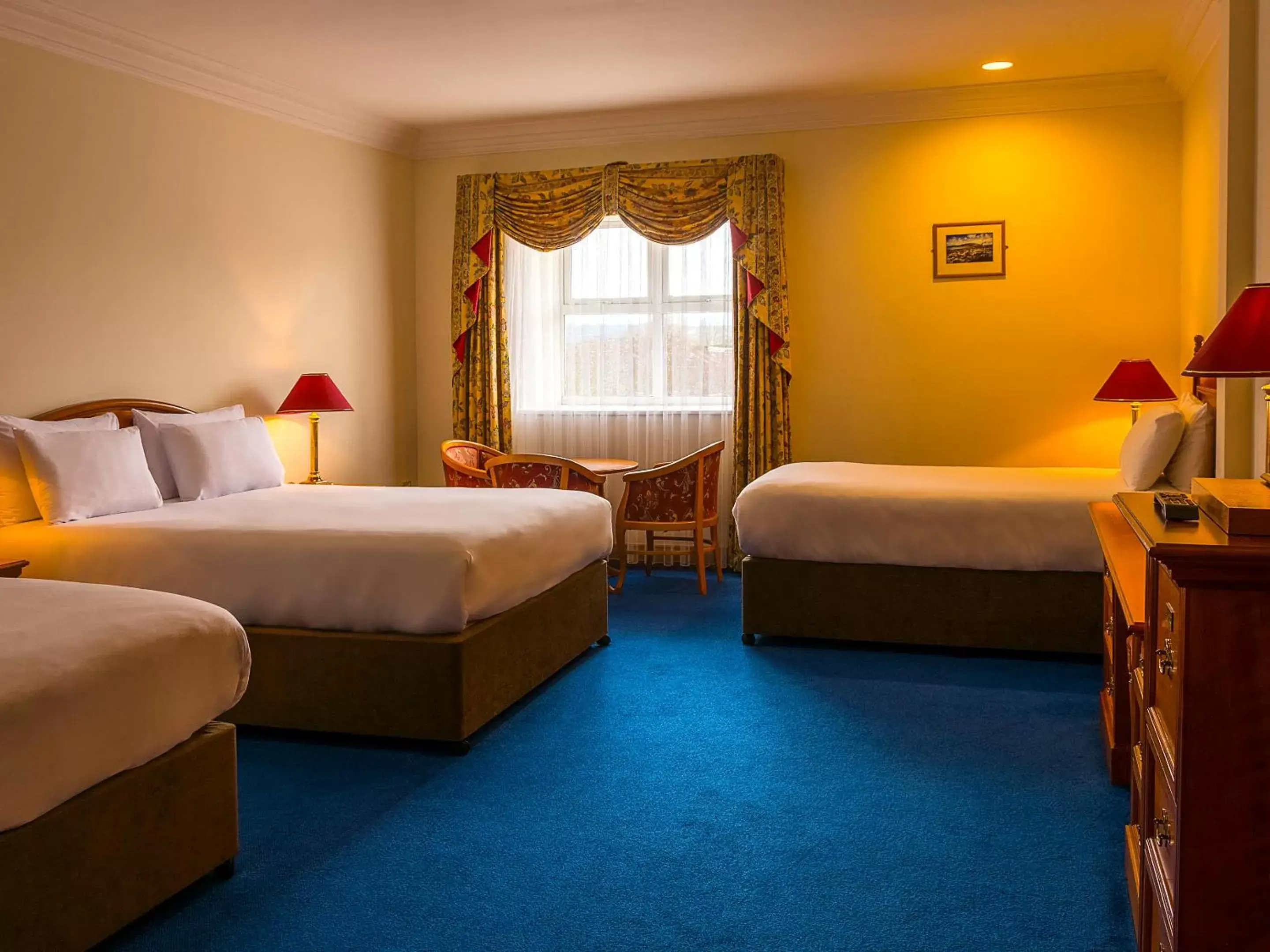 Bedroom, Bed in Lady Gregory Hotel, Leisure Club & Beauty Rooms