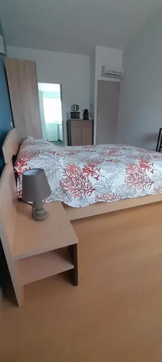Bed in chambre chez corinne et bernard