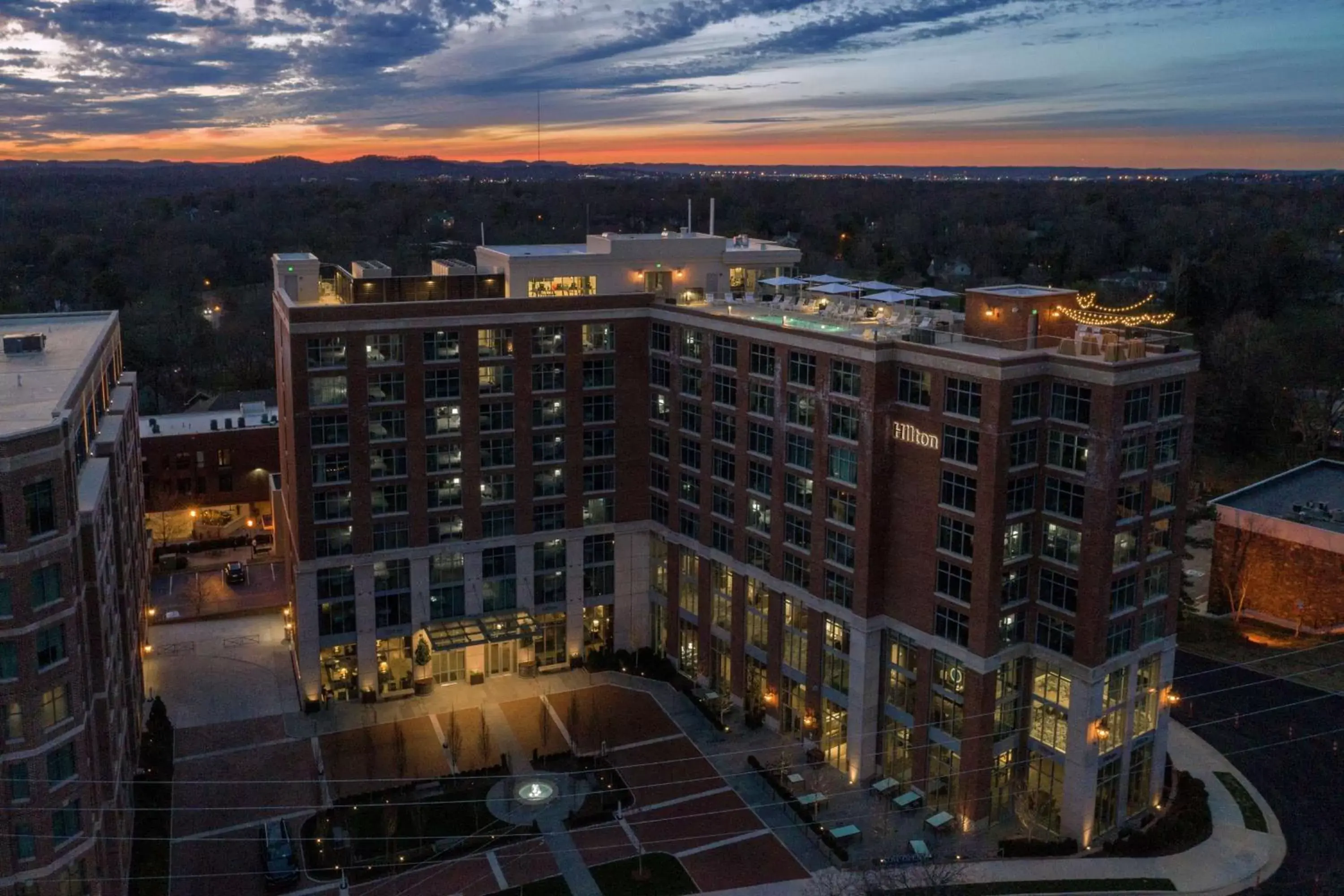 Property building, Bird's-eye View in Hilton Nashville Green Hills