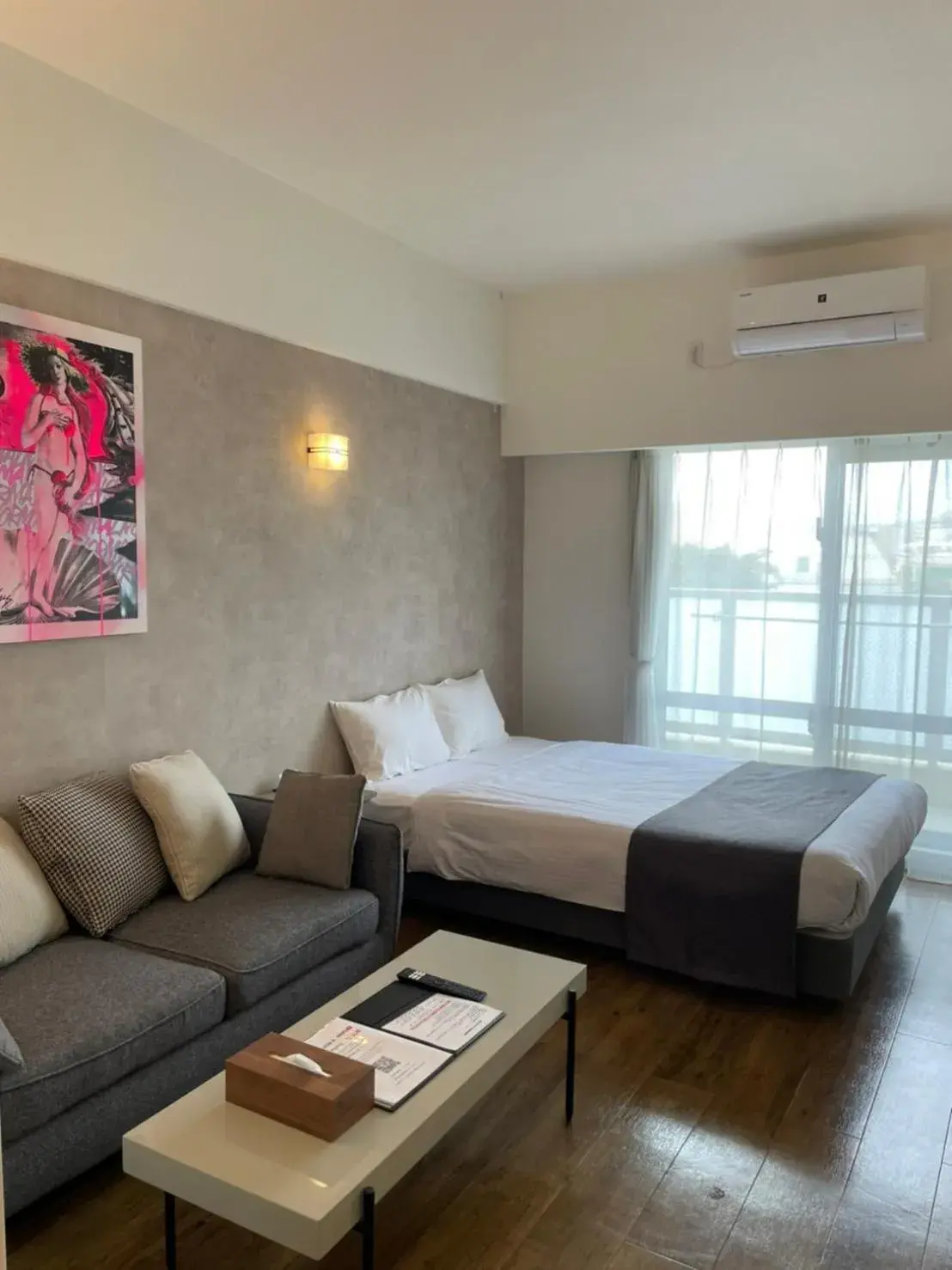 Double Room - single occupancy in New Normal Hotel in NAMINOUE ニューノーマルホテルイン波の上 Double Room - single occupancy in New Normal Hotel in NAMINOUE ニューノーマルホテルイン波の上