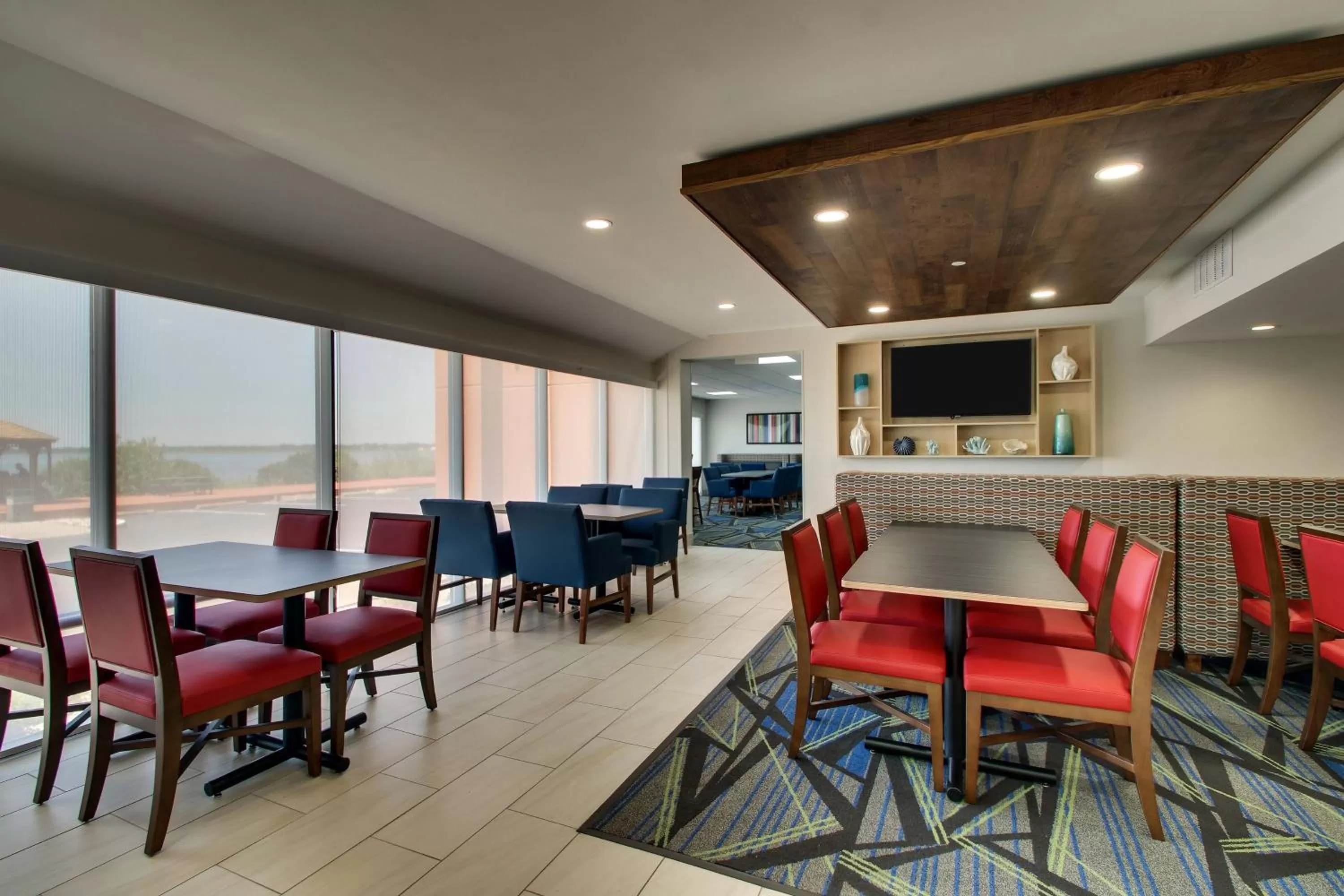 Breakfast in Holiday Inn Express Atlantic City W Pleasantville by IHG