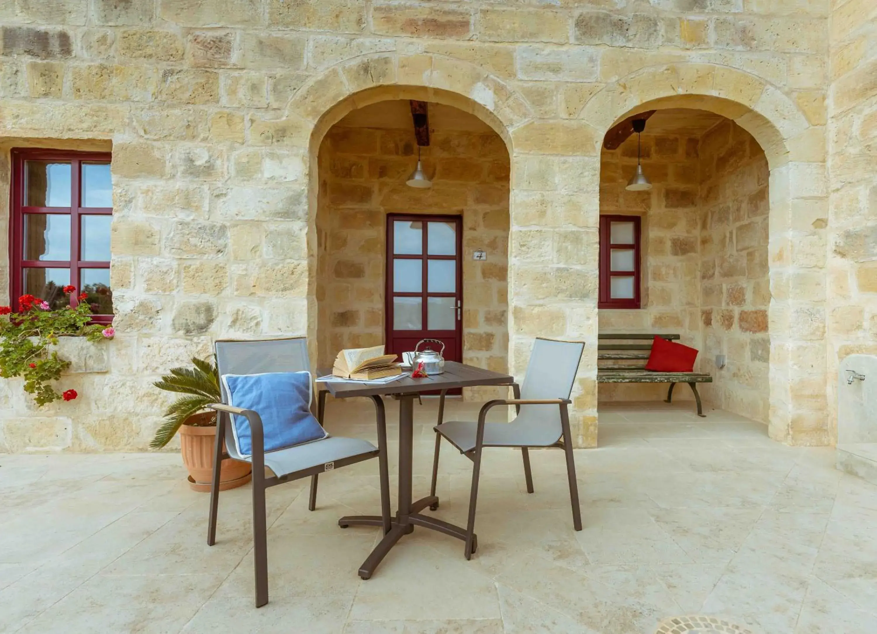 Patio in Mulberries