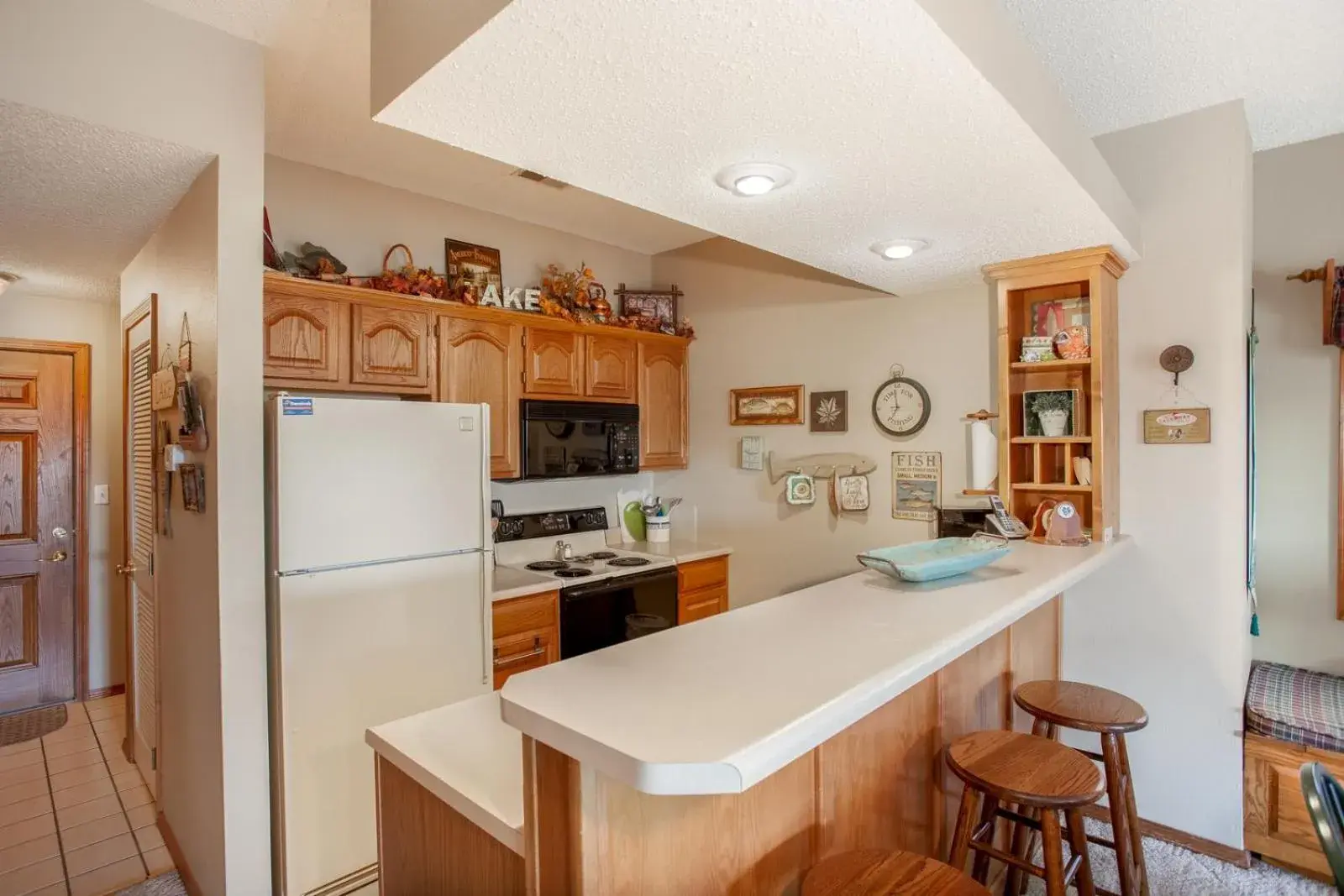 Kitchen or kitchenette, Kitchen/Kitchenette in The Village At Indian Point Resort