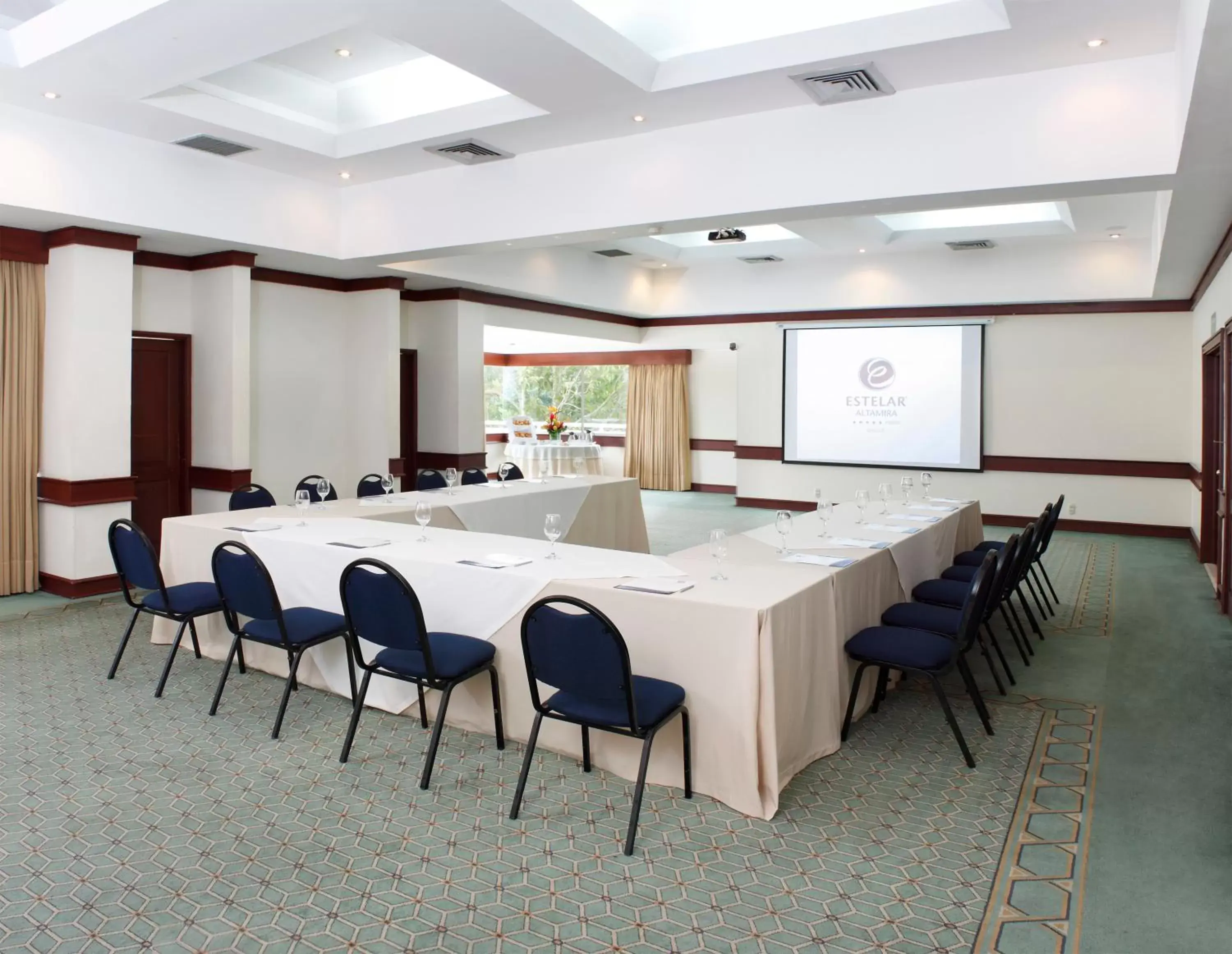 Meeting/conference room in Hotel Estelar Altamira