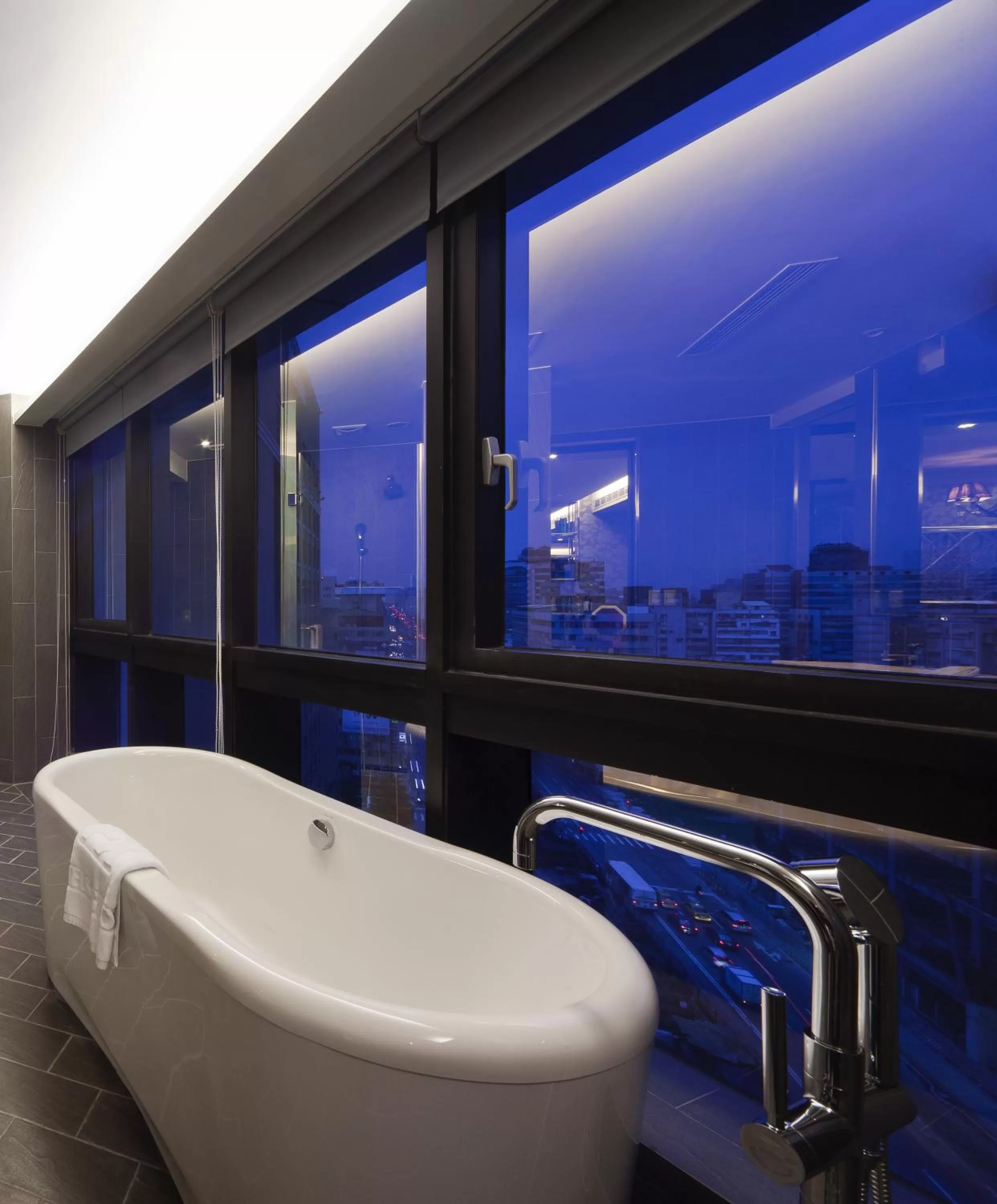 Bathroom in FX Hotel Taipei Nanjing East Road Branch