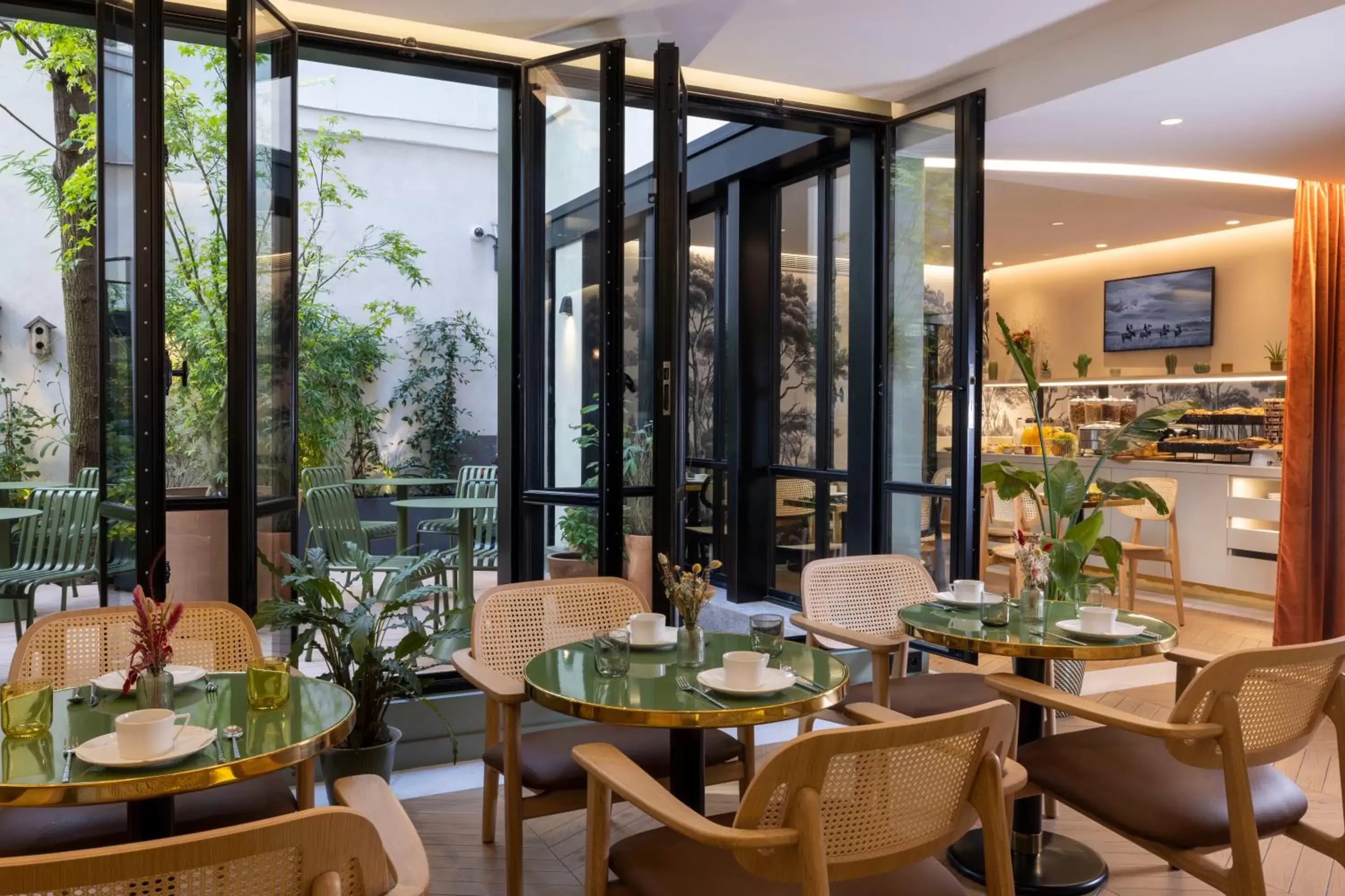 Banquet/Function facilities, Restaurant/Places to Eat in Hôtel La Canopée