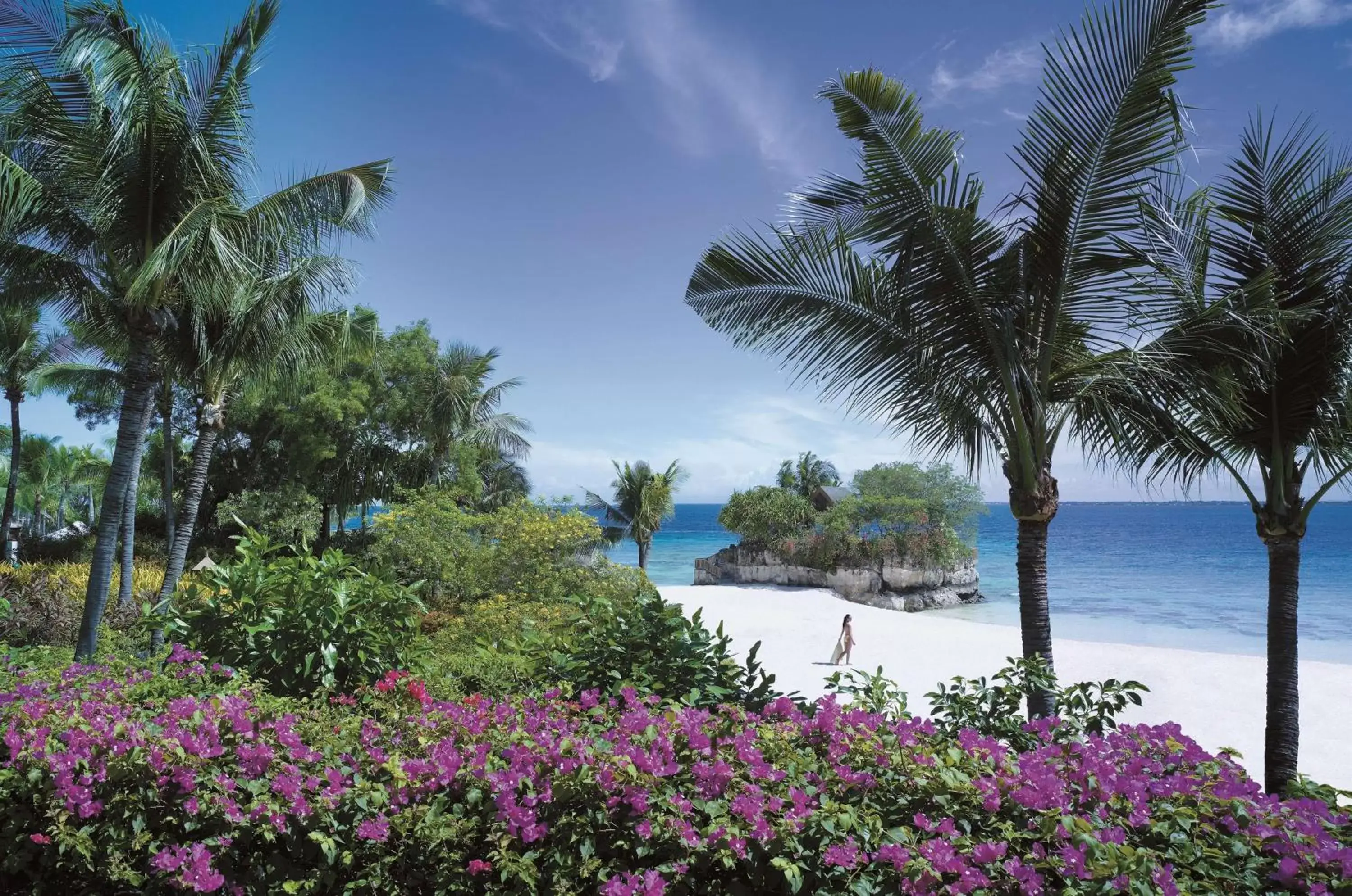 Beach in Shangri-La Mactan, Cebu