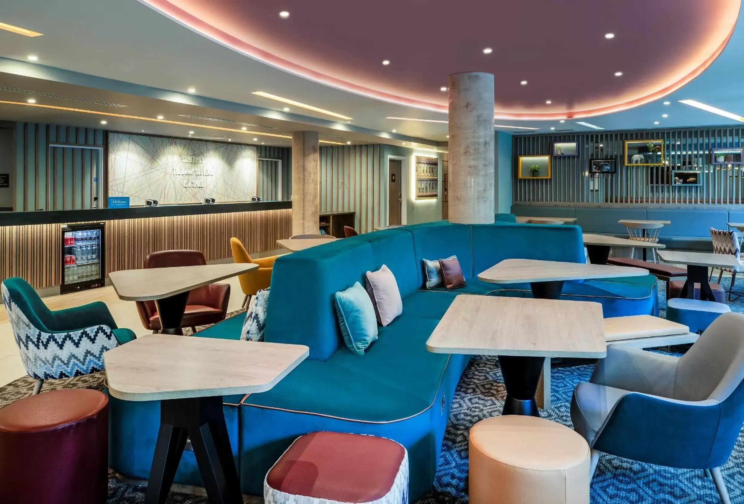 Lounge or bar, Restaurant/Places to Eat in Hampton By Hilton Bath City
