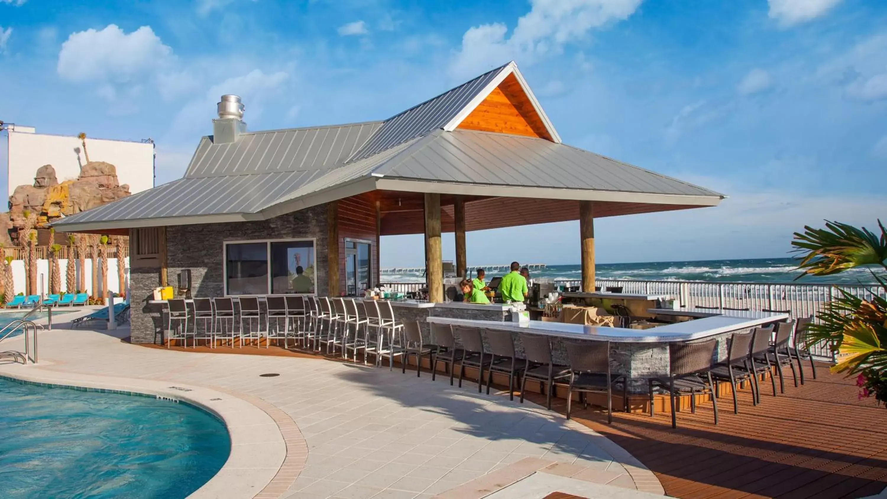 Lounge or bar, Swimming Pool in Holiday Inn Express & Suites Panama City Beach - Beachfront, an IHG Hotel