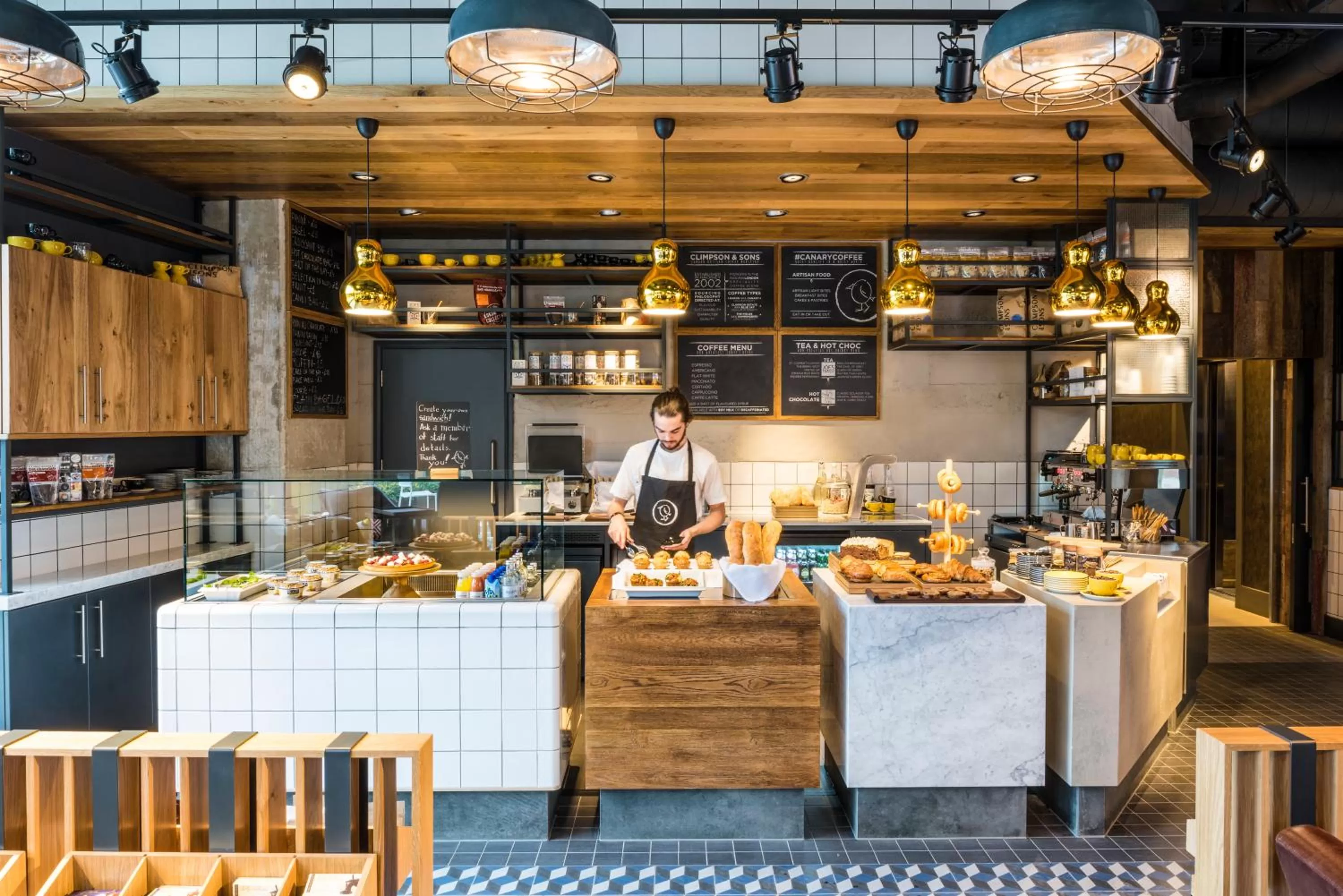 Restaurant/places to eat in Novotel London Canary Wharf