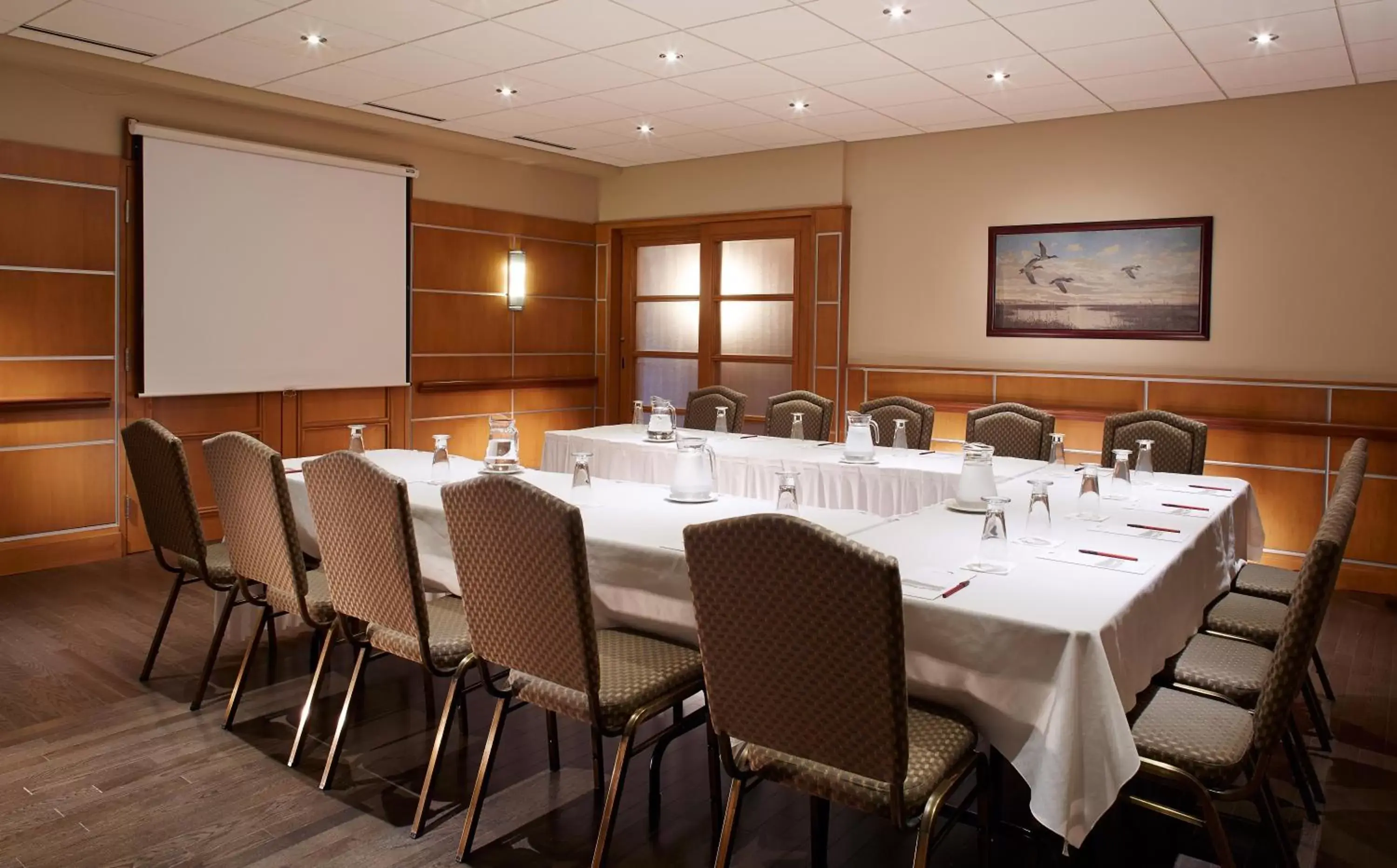 Meeting/conference room in Auberge du Lac-à-l'Eau-Claire