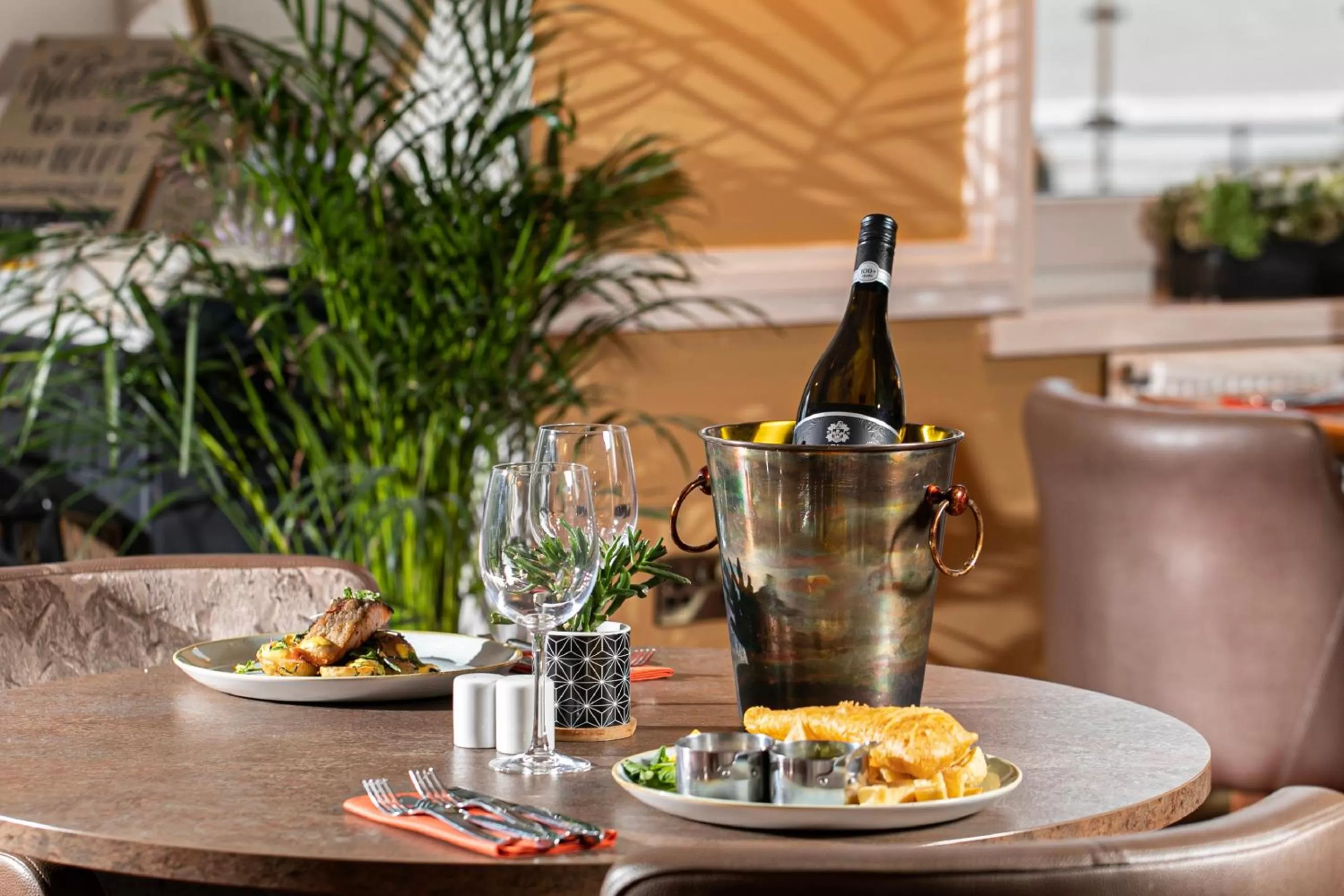 Food and drinks in The Beaches Hotel and Spa