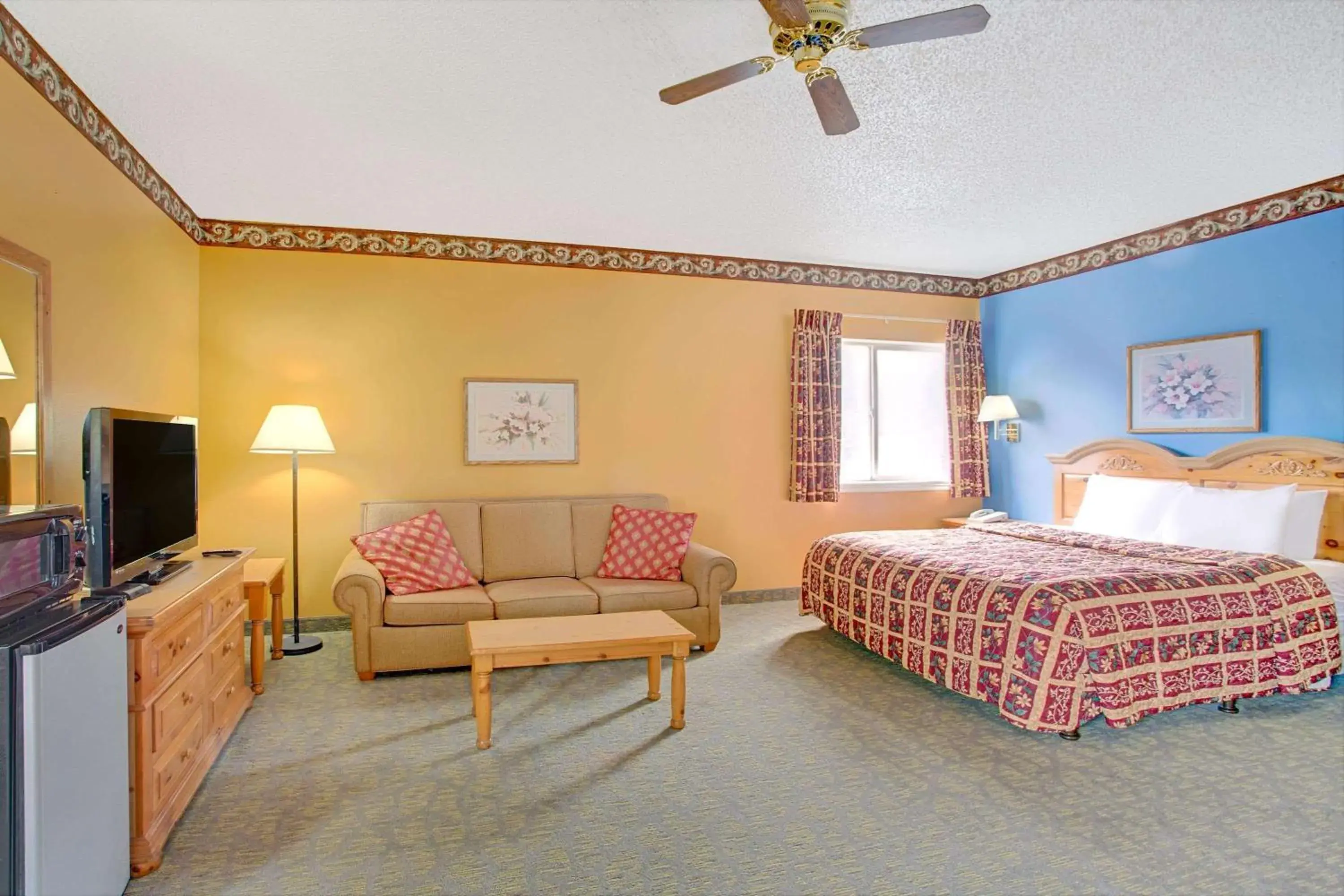 Photo of the whole room in Days Inn by Wyndham Lehi