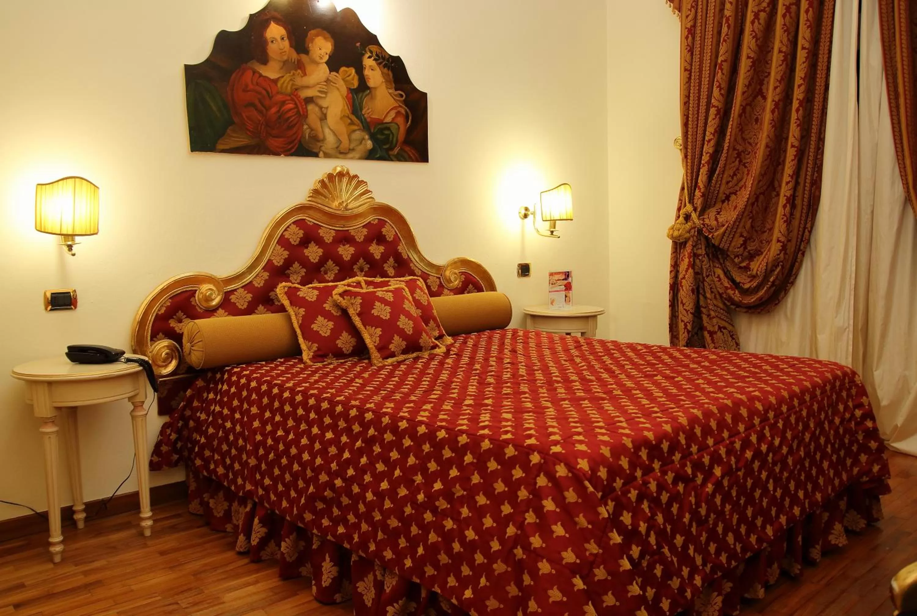 Bed in Hotel Columbia Wellness & Spa