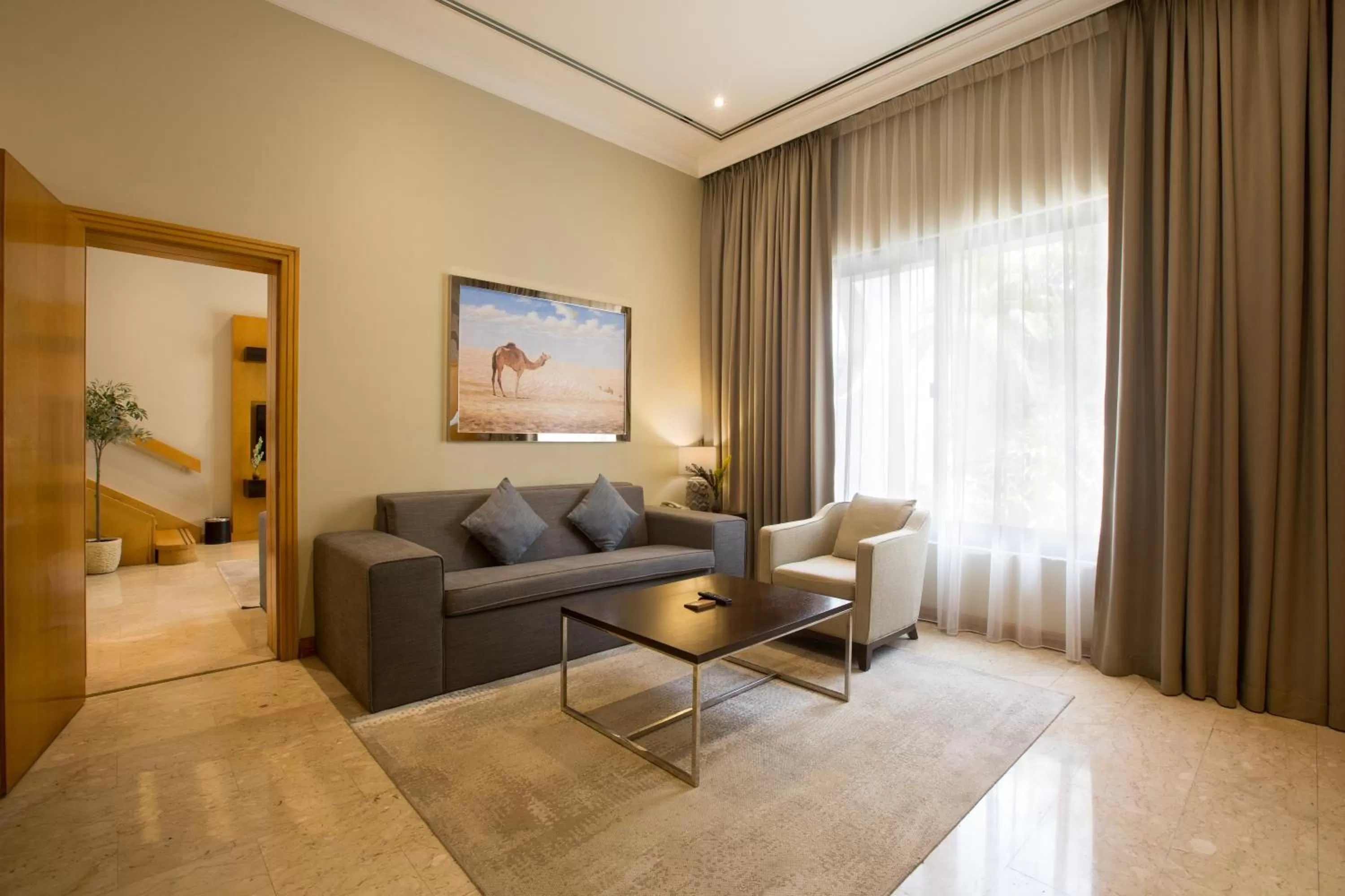 Living room in Dubai Marine Beach Resort & Spa