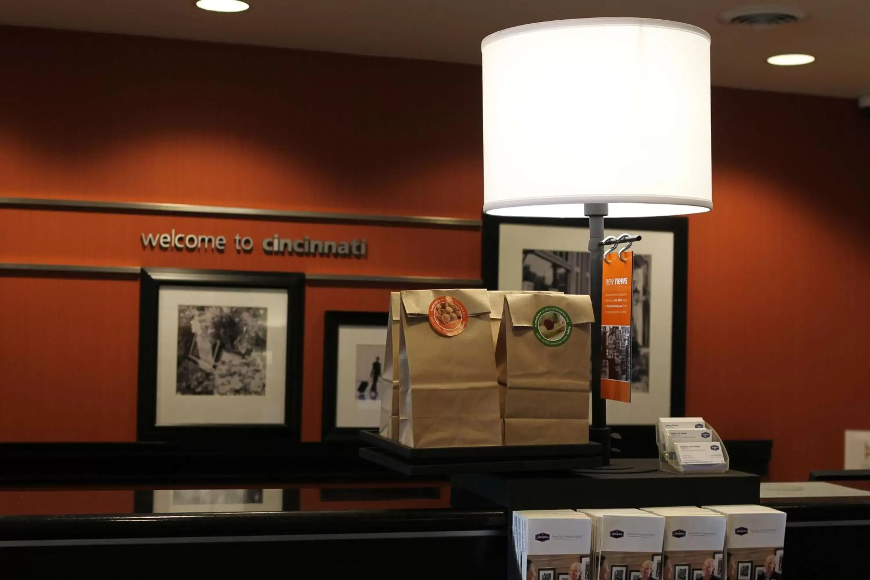 Lobby or reception in Hampton Inn Cincinnati Northwest Fairfield