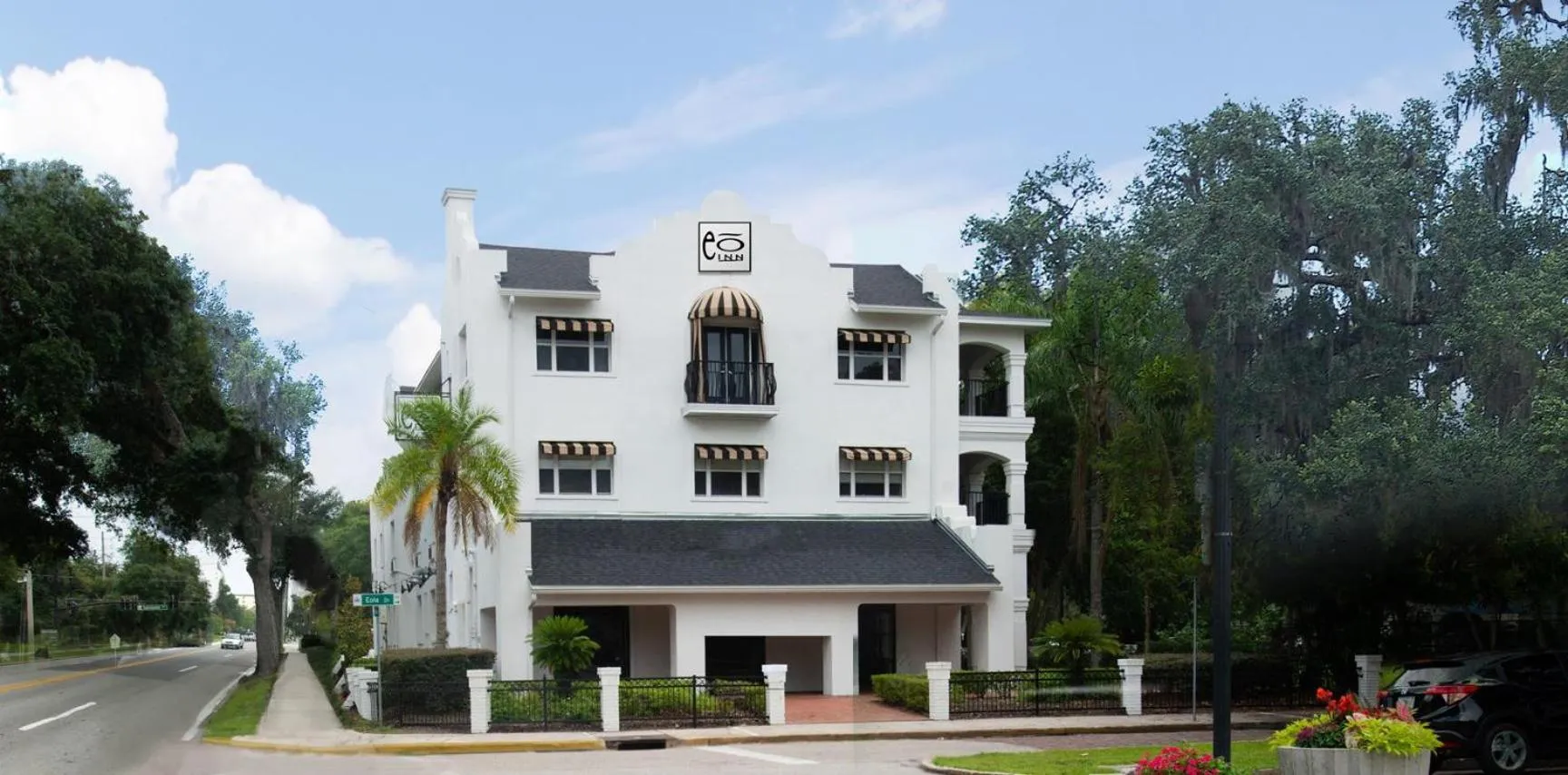 Property building in The EO Inn - Downtown Orlando