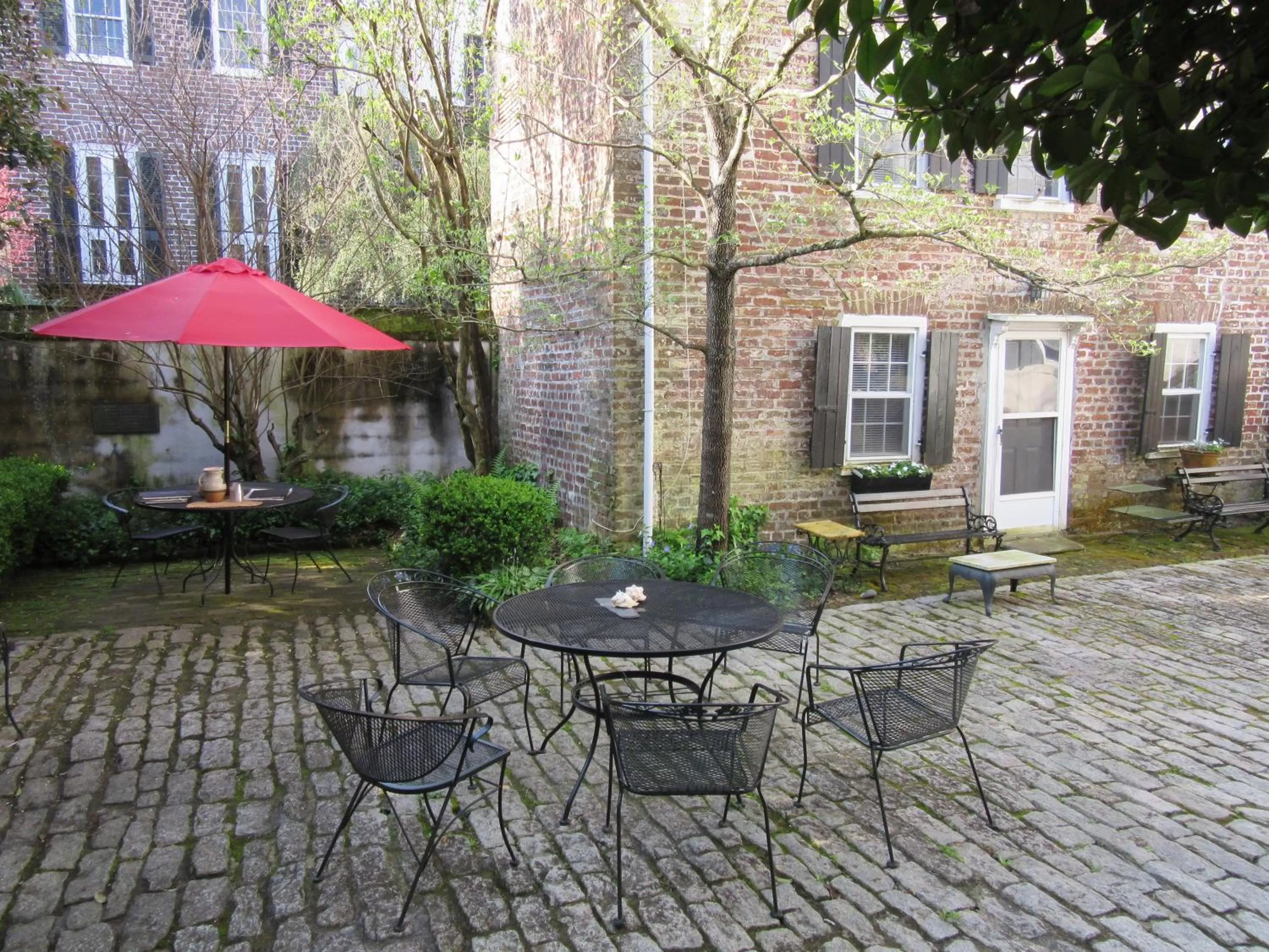 Patio in Historic 86 Church Street