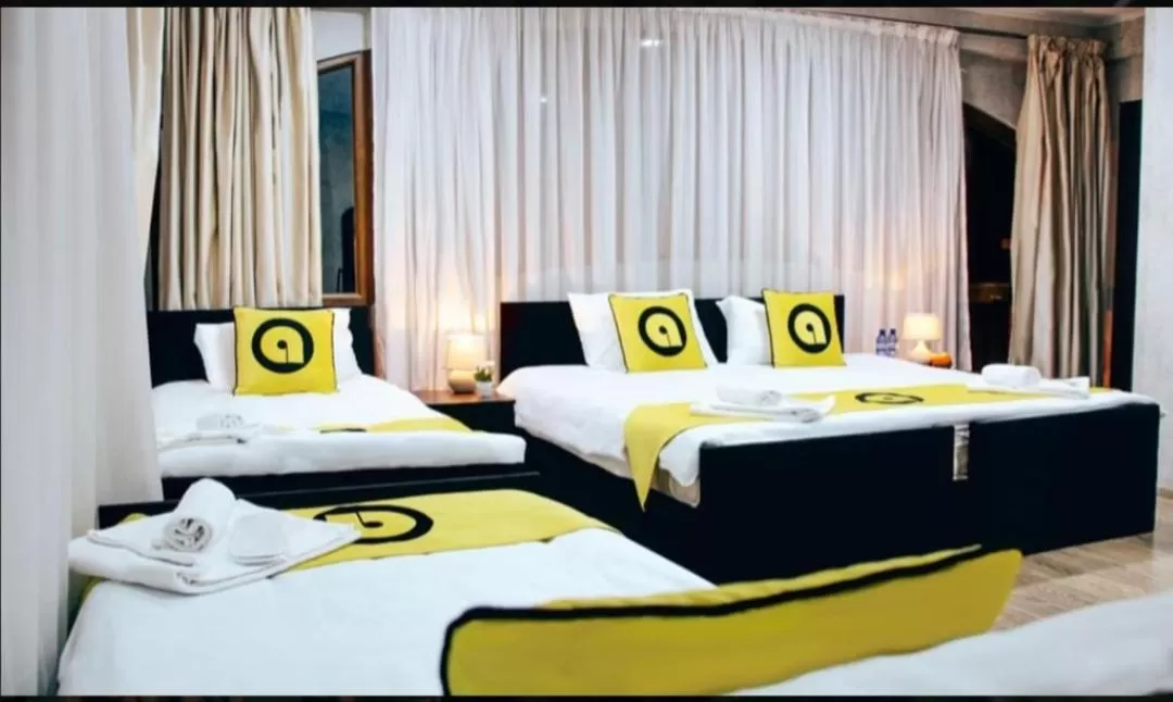 Photo of the whole room, Bed in Aura Plaza Hotel