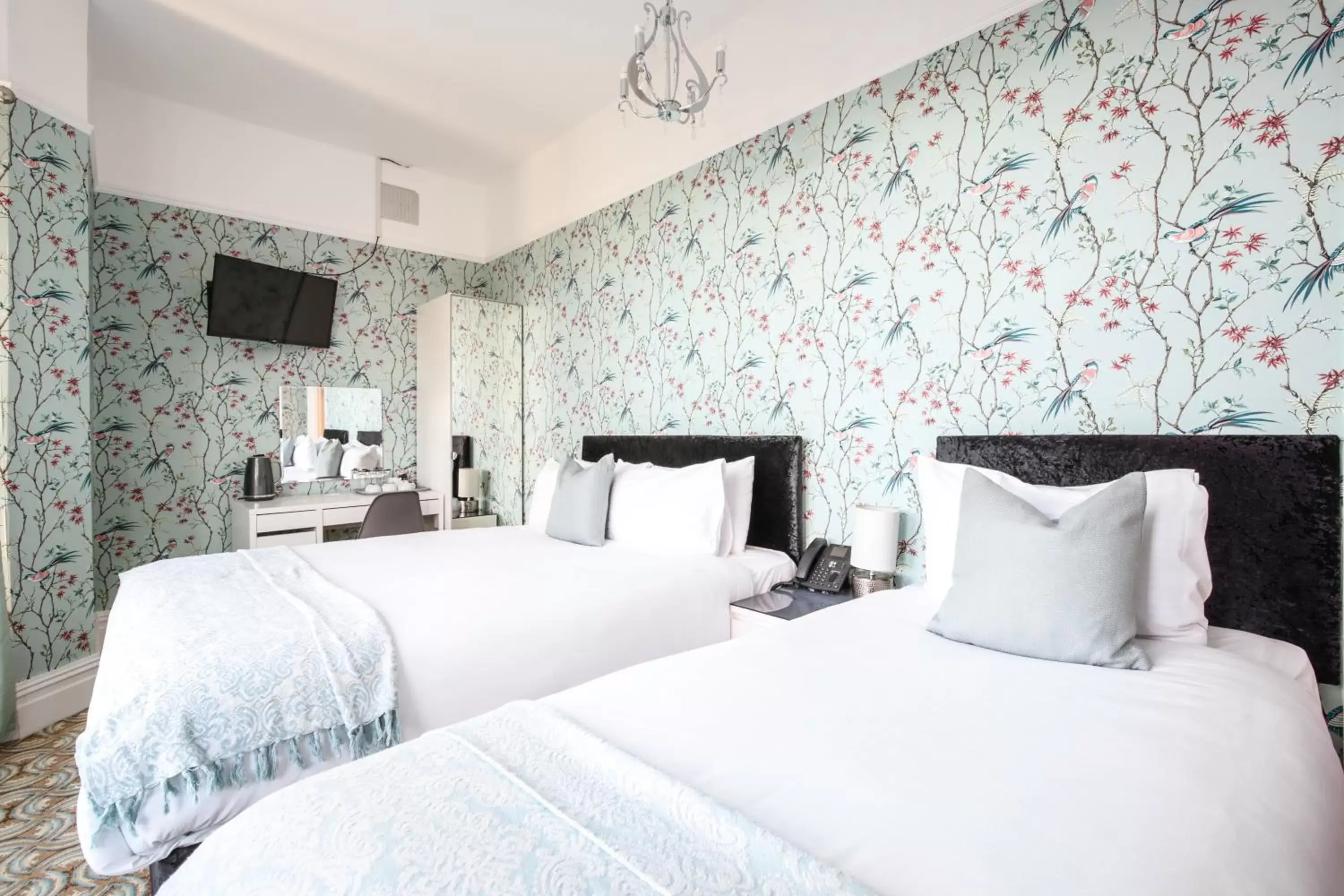 Bedroom, Bed in Sefton Park Hotel