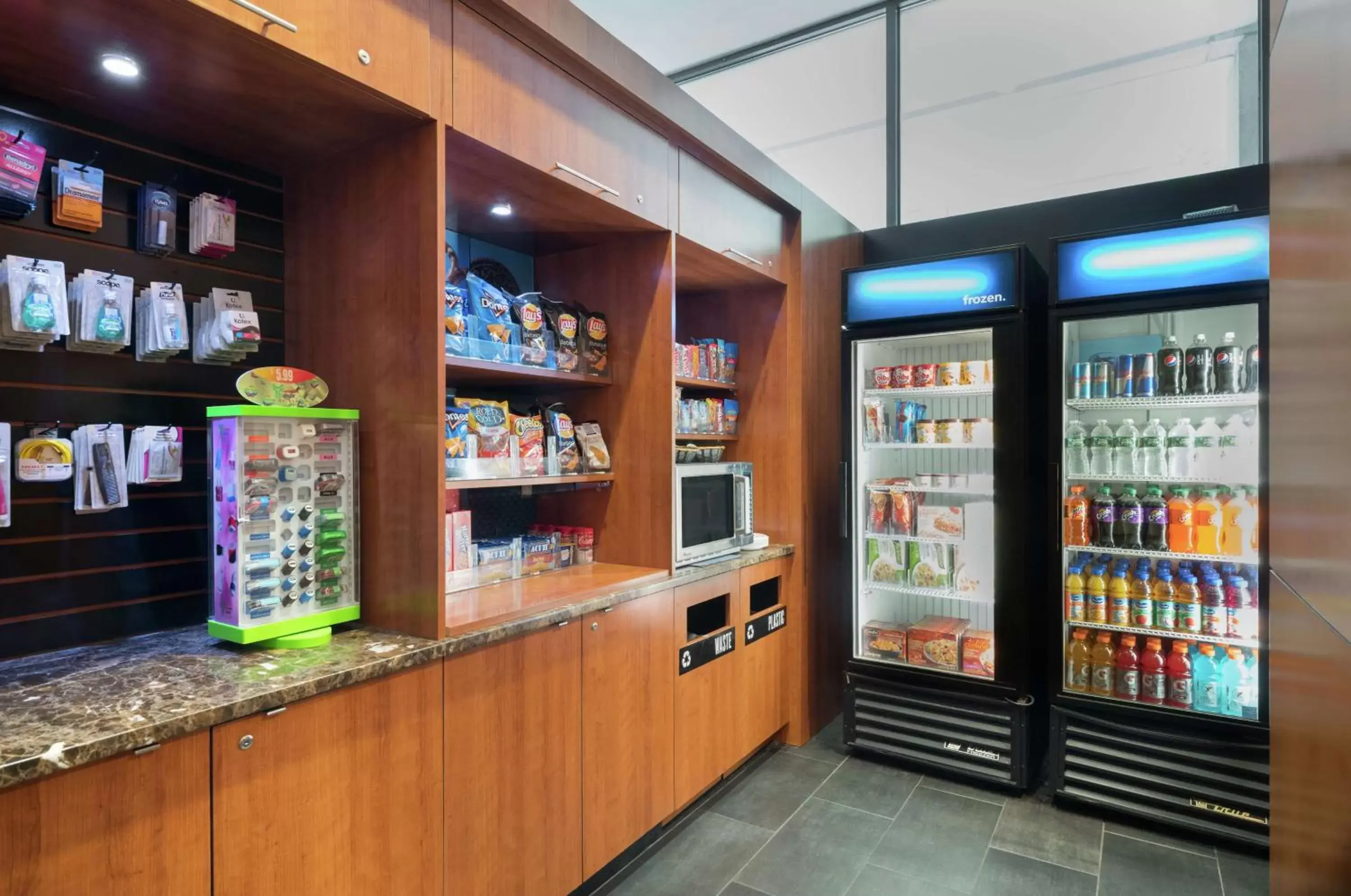 Restaurant/places to eat in Hampton Inn Philadelphia Center City-Convention Center Restaurant/places to eat in Hampton Inn Philadelphia Center City-Convention Center