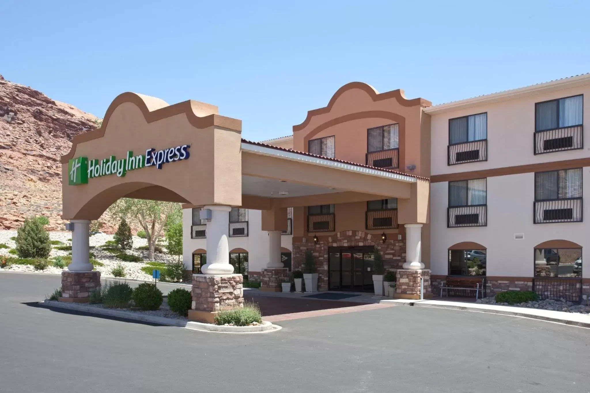 Property Building in Holiday Inn Express Hotel & Suites Moab, an IHG Hotel