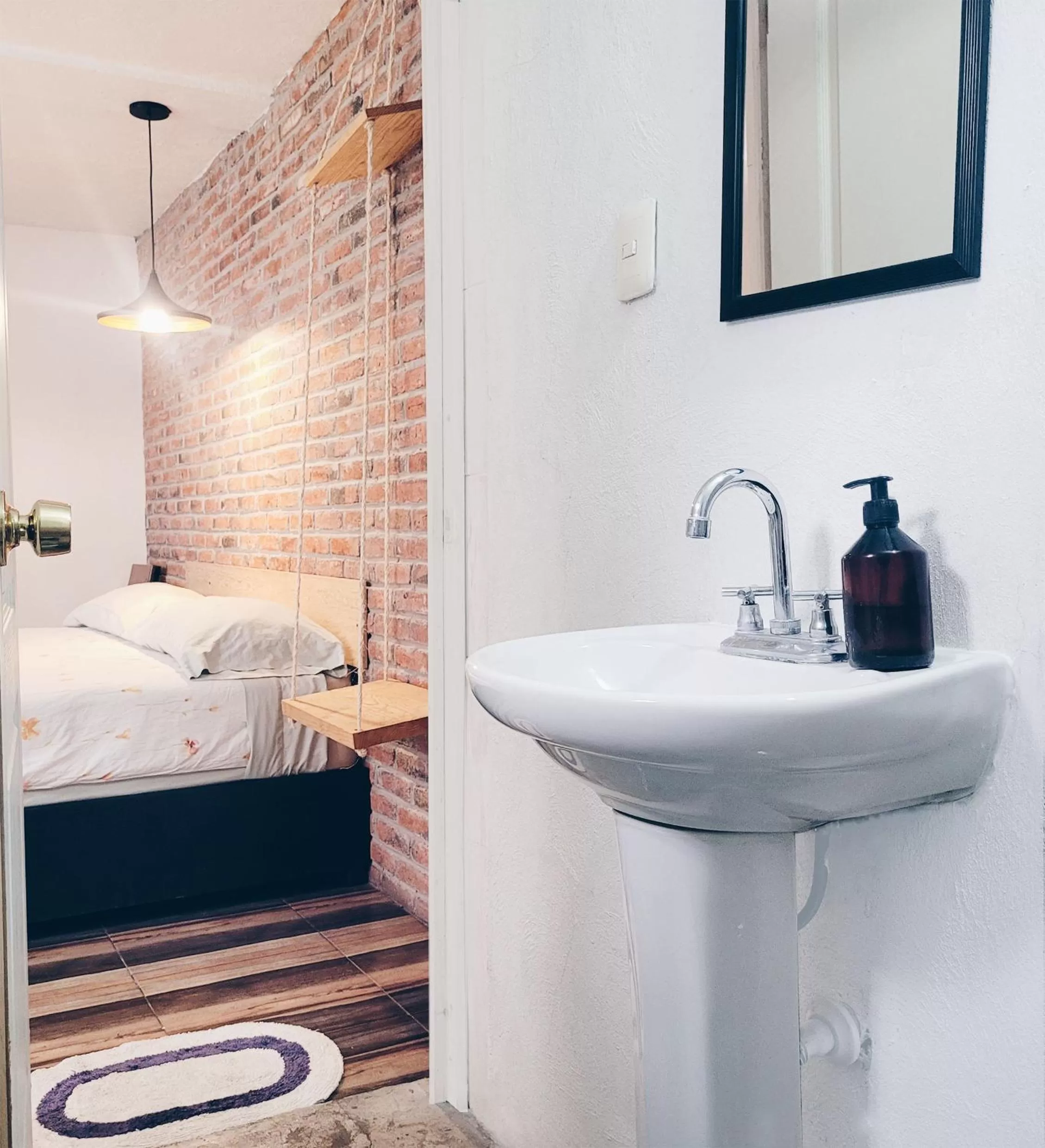 Bathroom in Hostal Hoja Santa