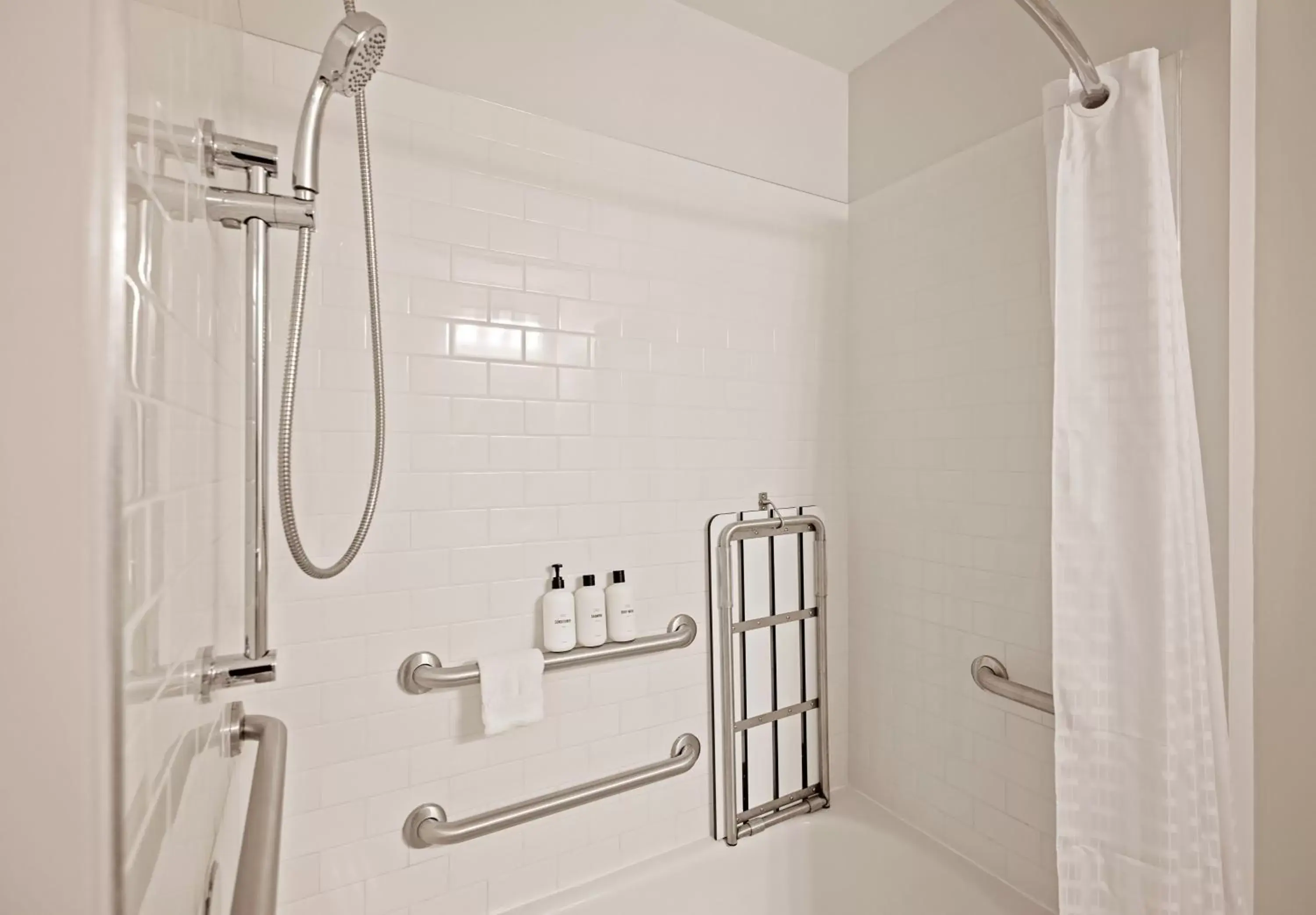 Bathroom in Placemakr Premier SoBro