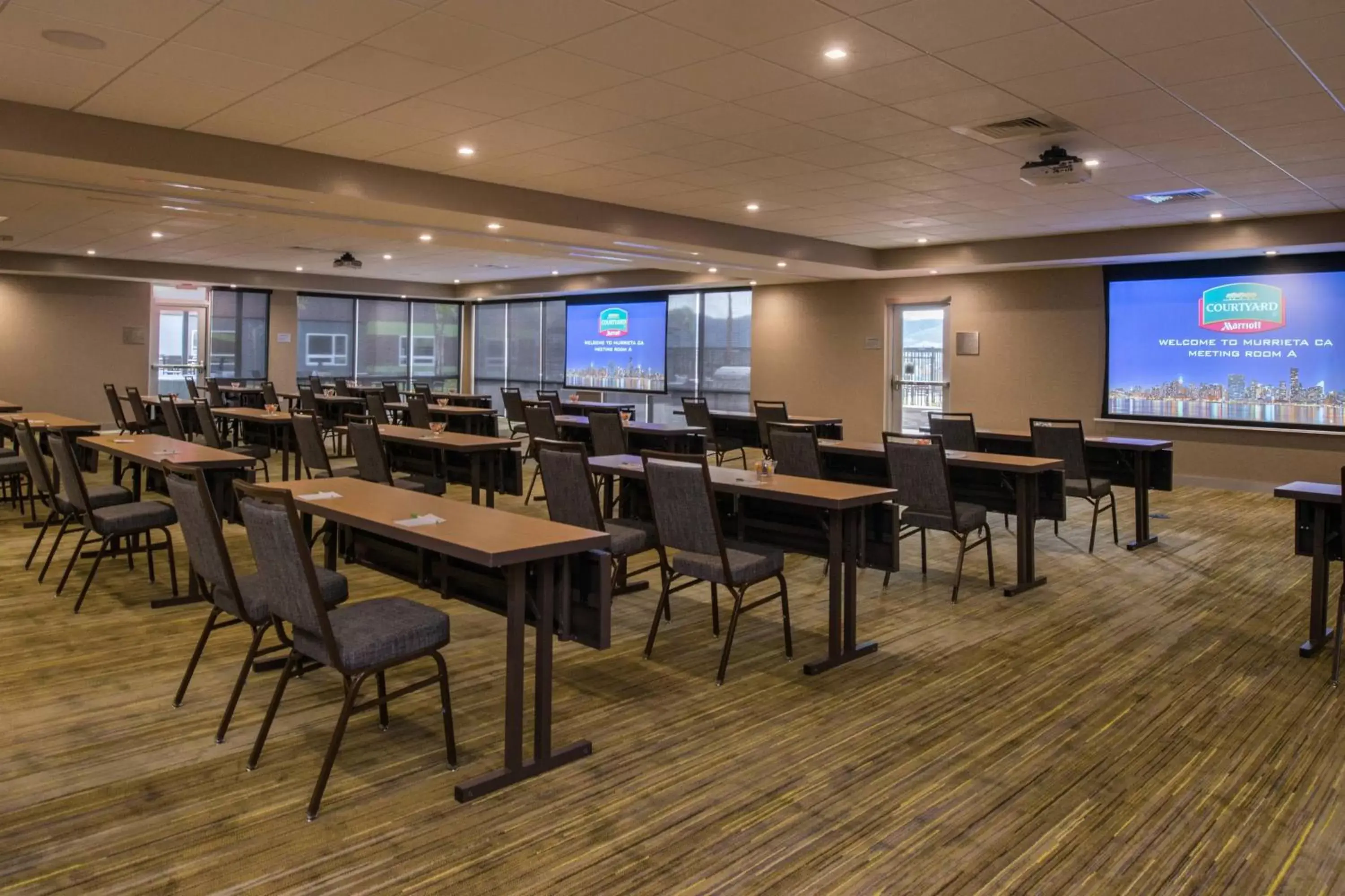 Meeting/conference room, Restaurant/Places to Eat in Courtyard by Marriott Temecula Murrieta