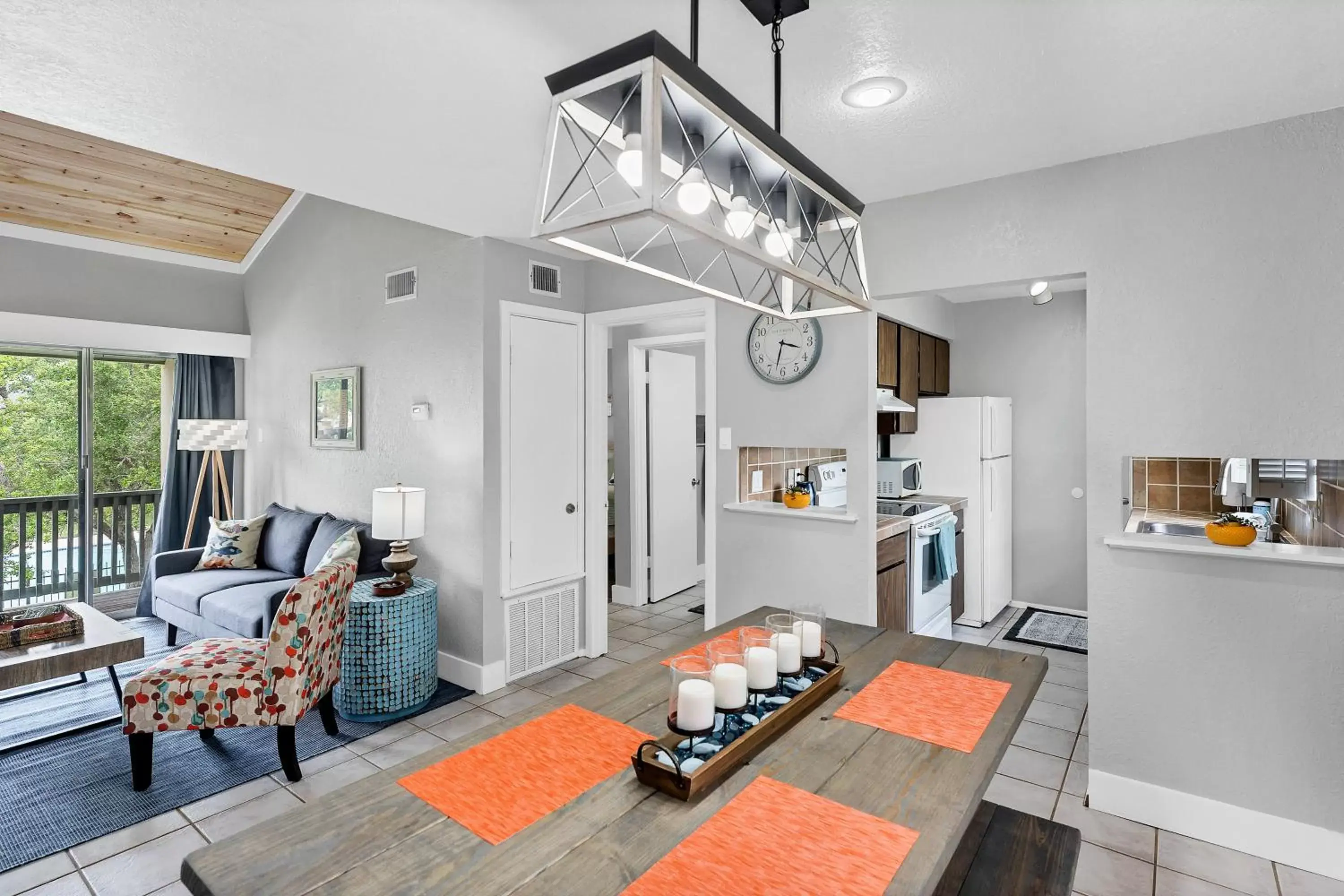 Kitchen/Kitchenette in Fulton Beach Condos