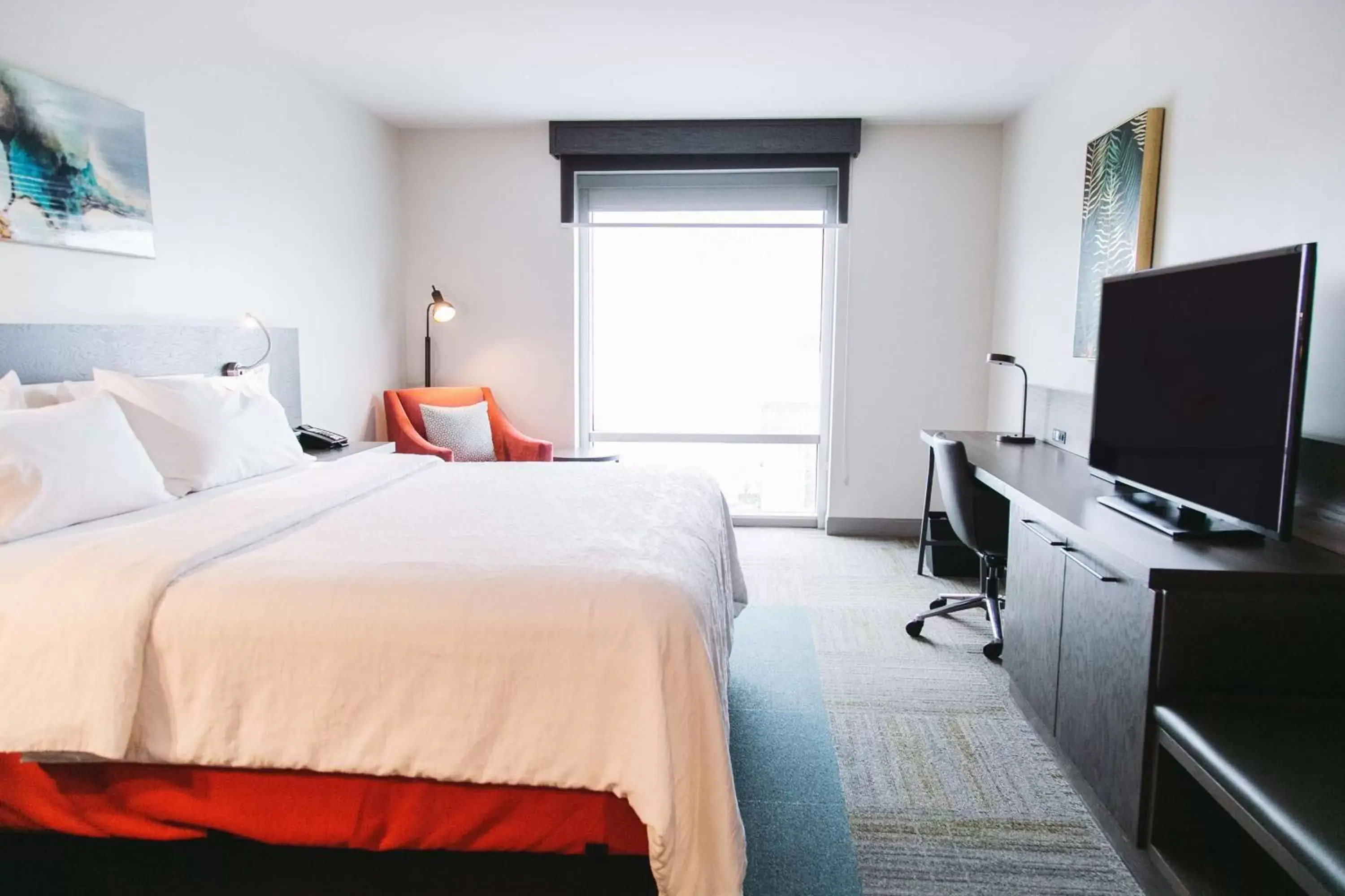 Bedroom, Bed in Hilton Garden Inn Fredericton