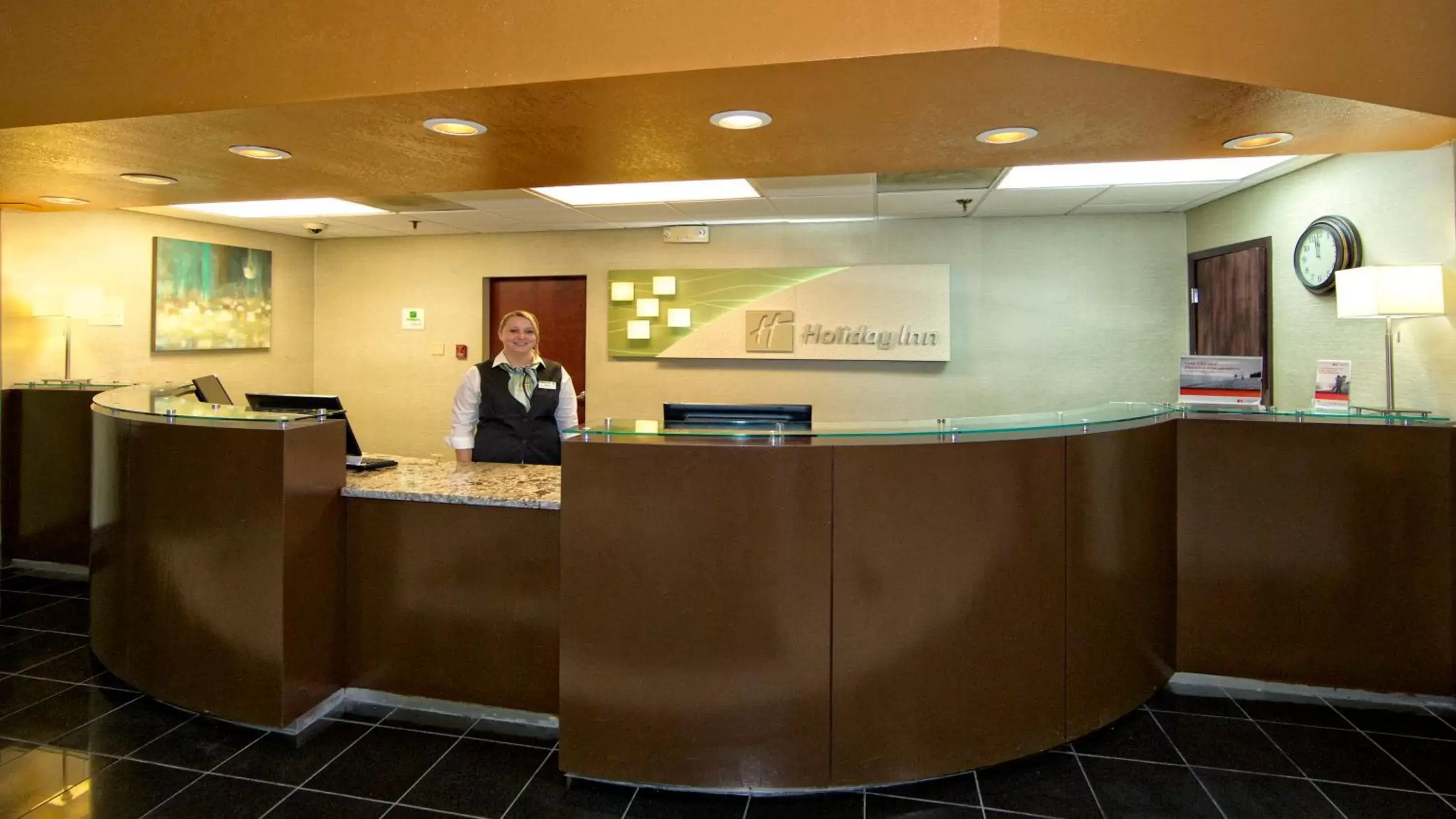 Lobby or reception, Lobby/Reception in Clarion Hotel & Suites Conference Center Memphis Airport