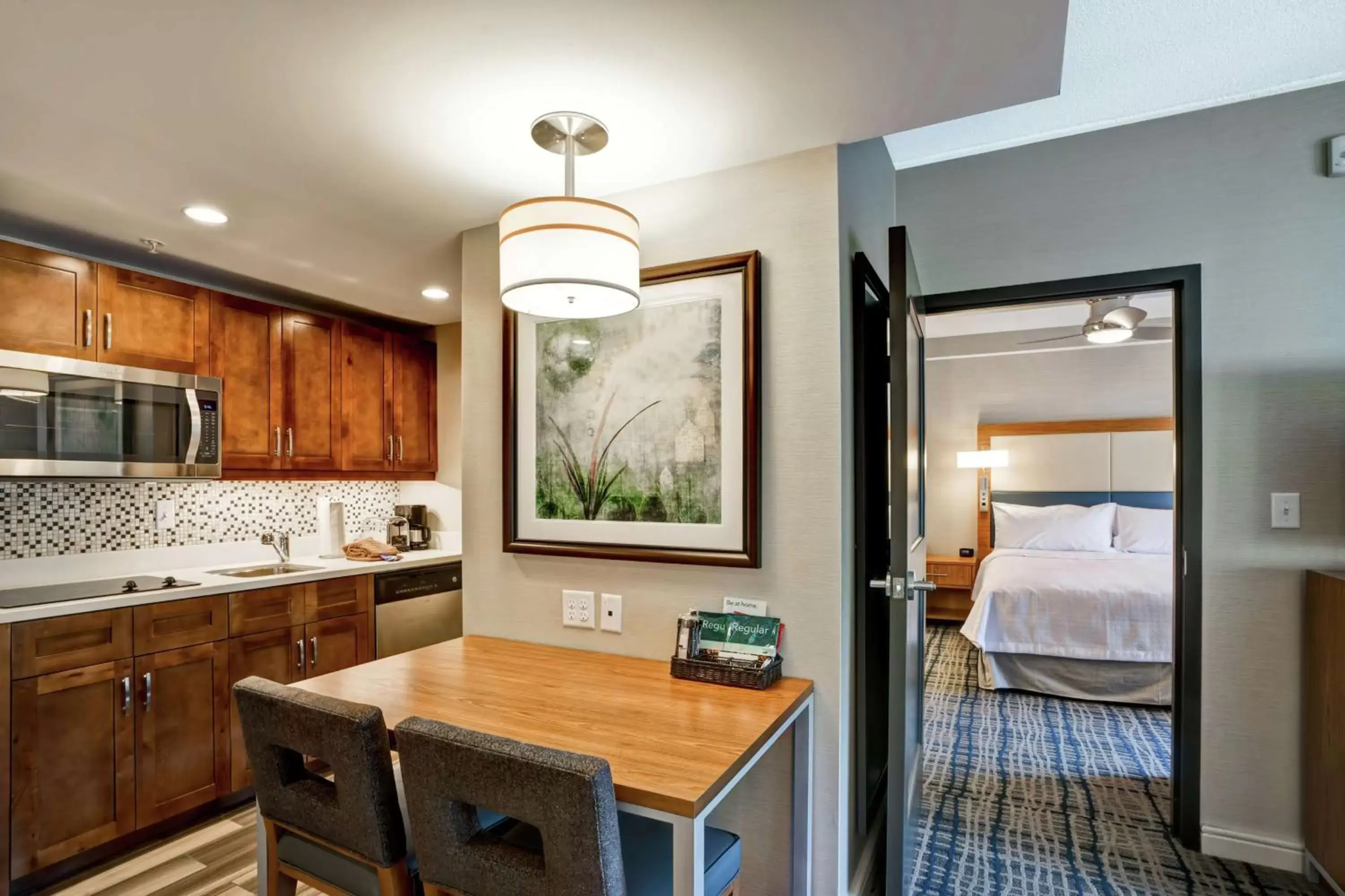 Kitchen or kitchenette, Kitchen/Kitchenette in Homewood Suites by Hilton Boston Brookline-Longwood Medical