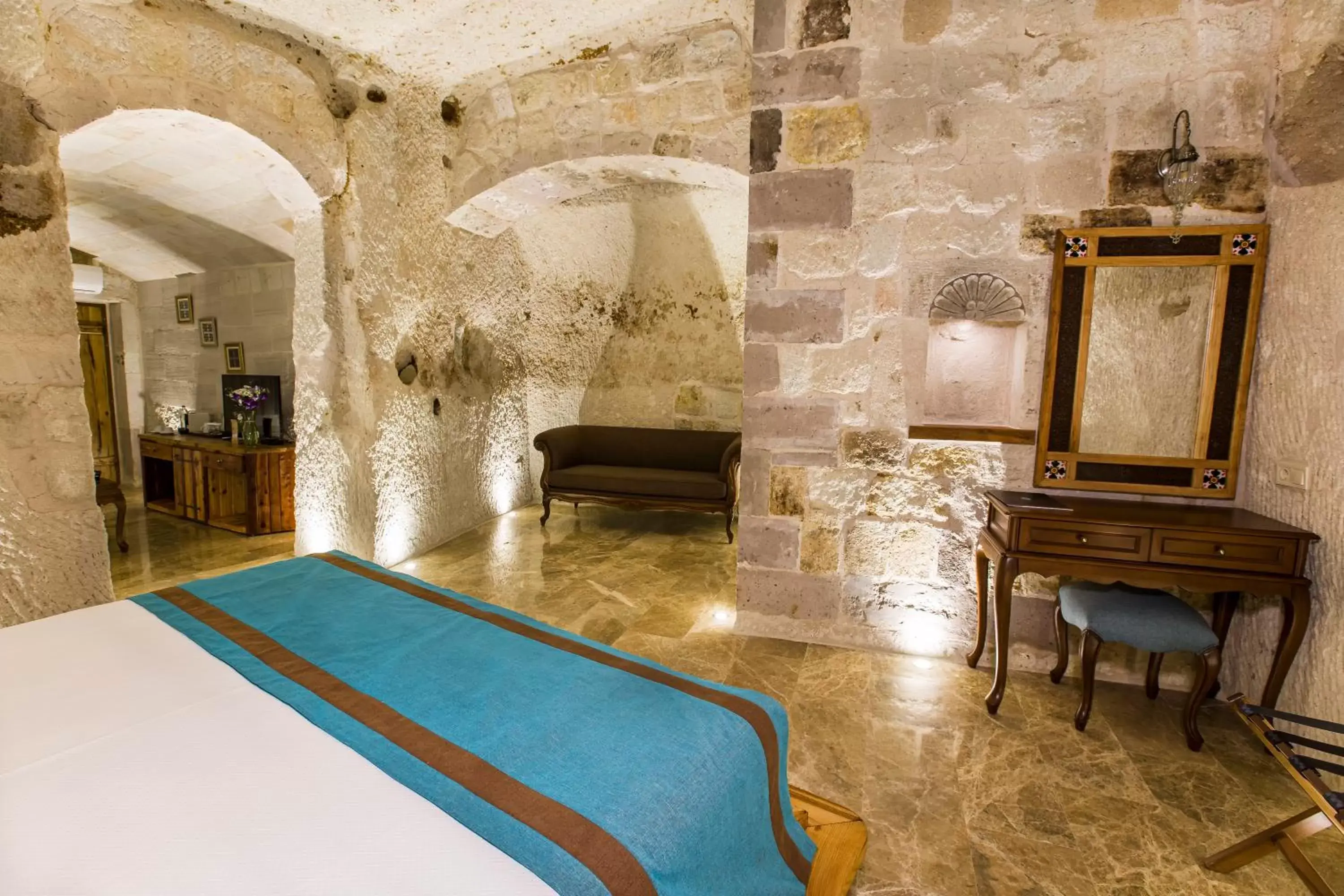 Bedroom in Imperial Cave Suites & Spa