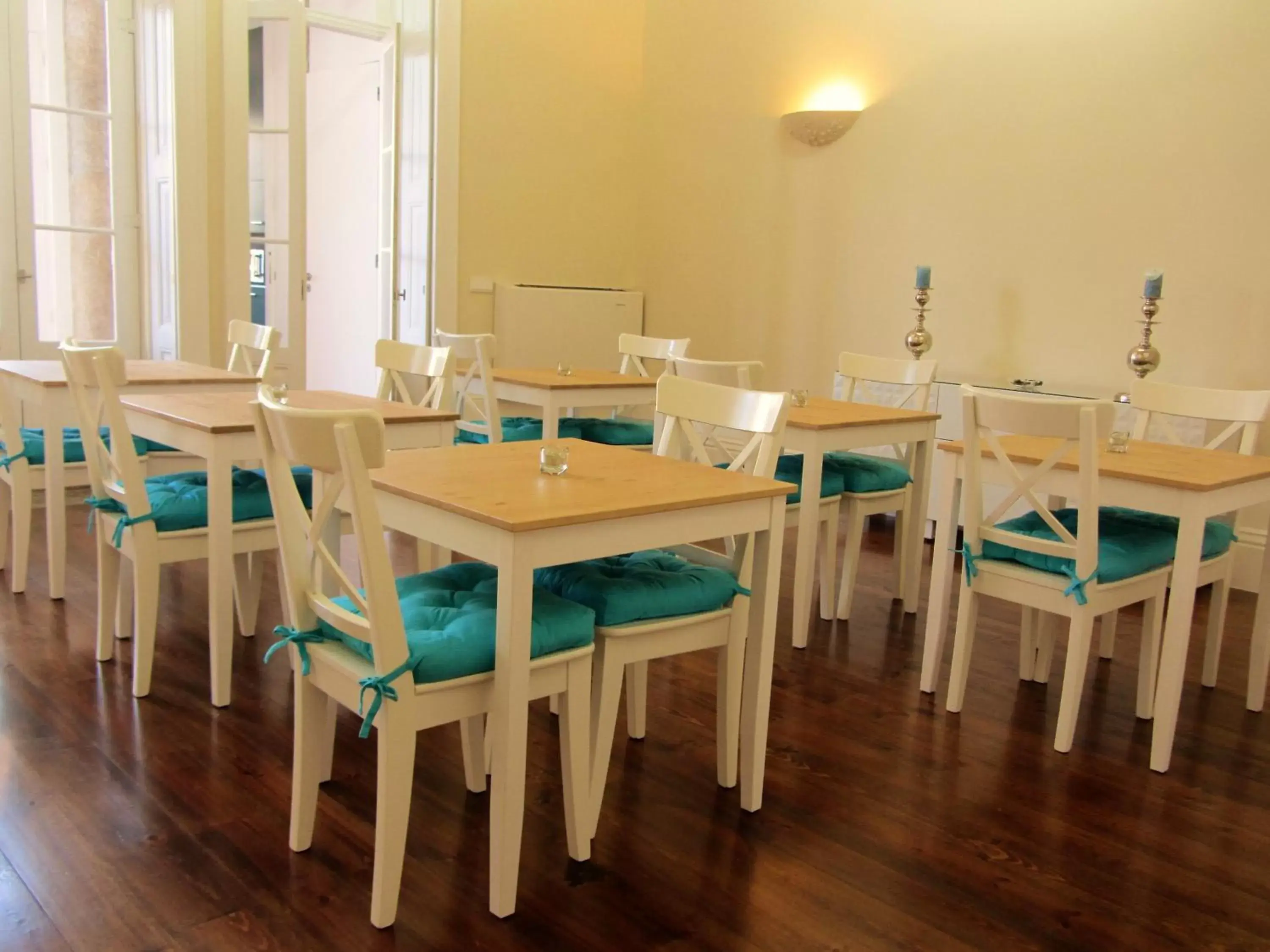 Banquet/Function facilities, Restaurant/Places to Eat in Oporto Comfort Charming Cedofeita