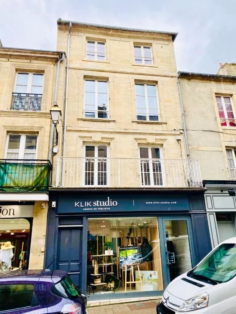 Property Building in City Affaire : Bayeux Omaha