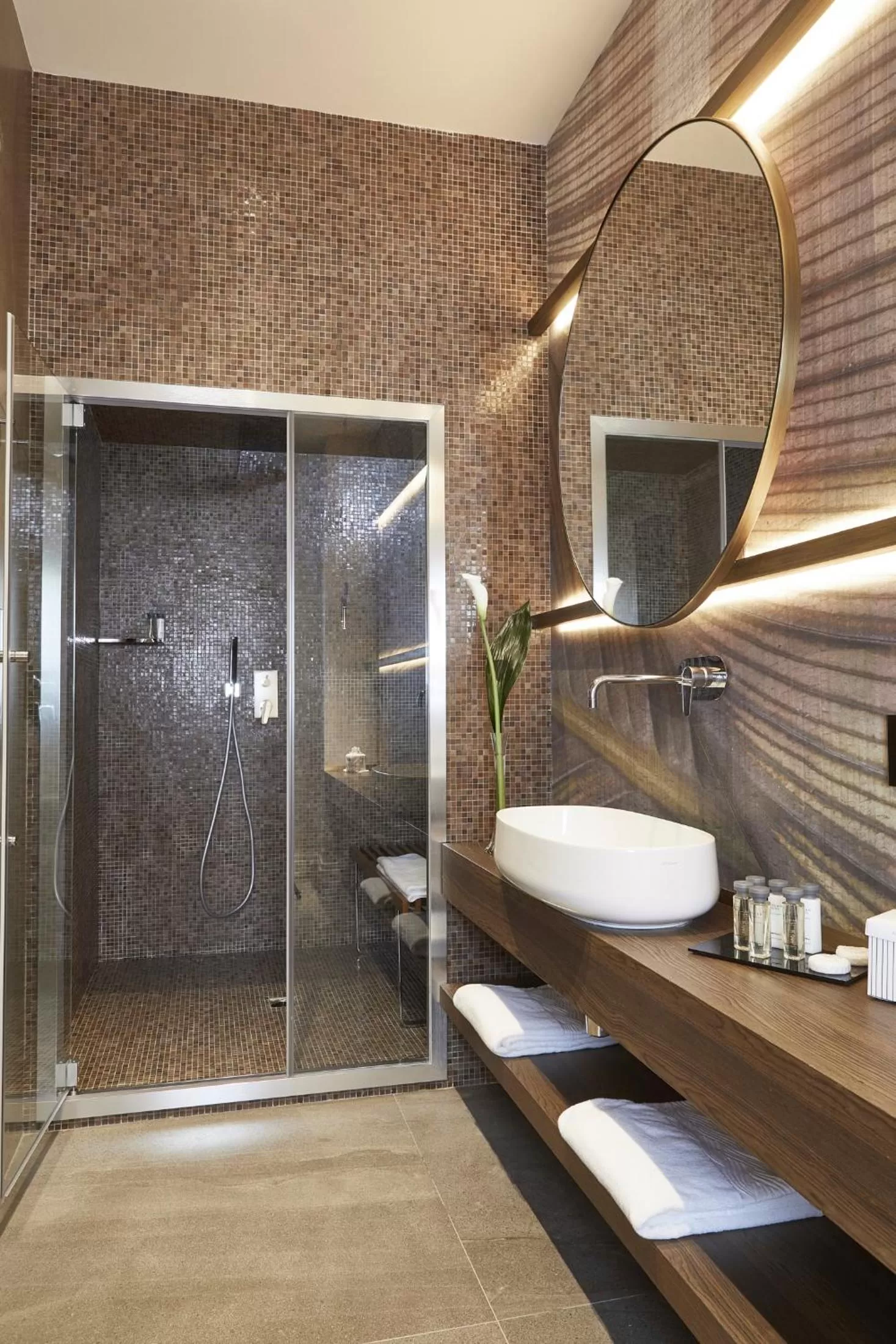 Steam room in Messori Suites