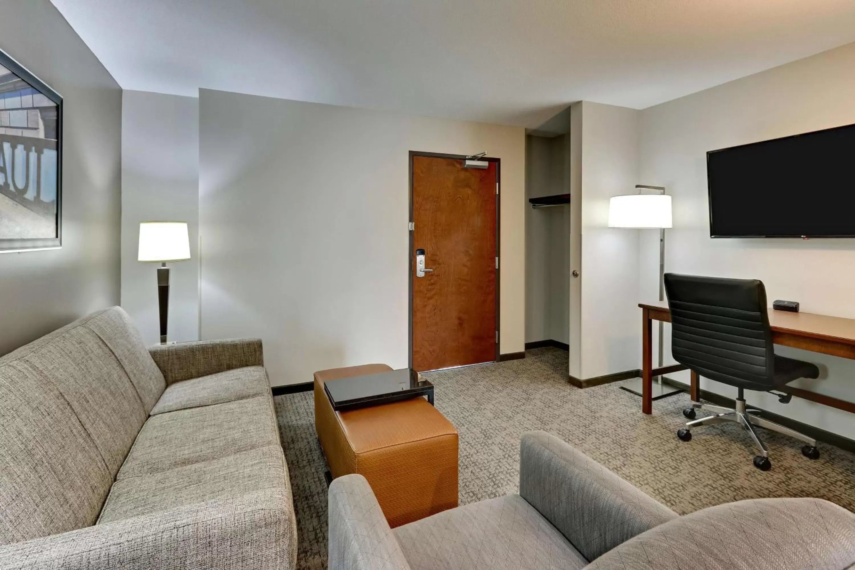 Bedroom, Seating Area in Drury Plaza Hotel St. Paul Downtown