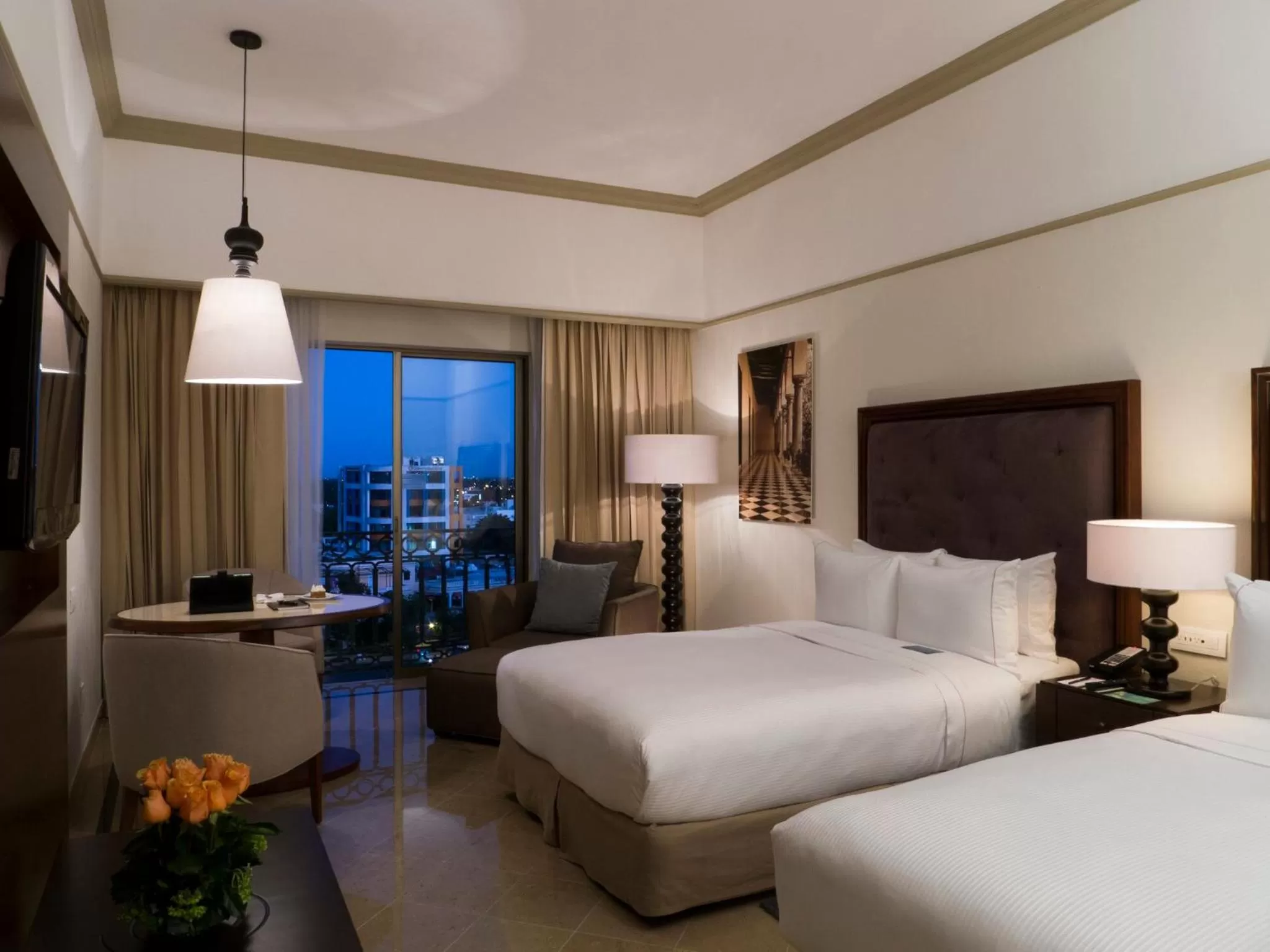 Photo of the whole room, Bed in Fiesta Americana Merida