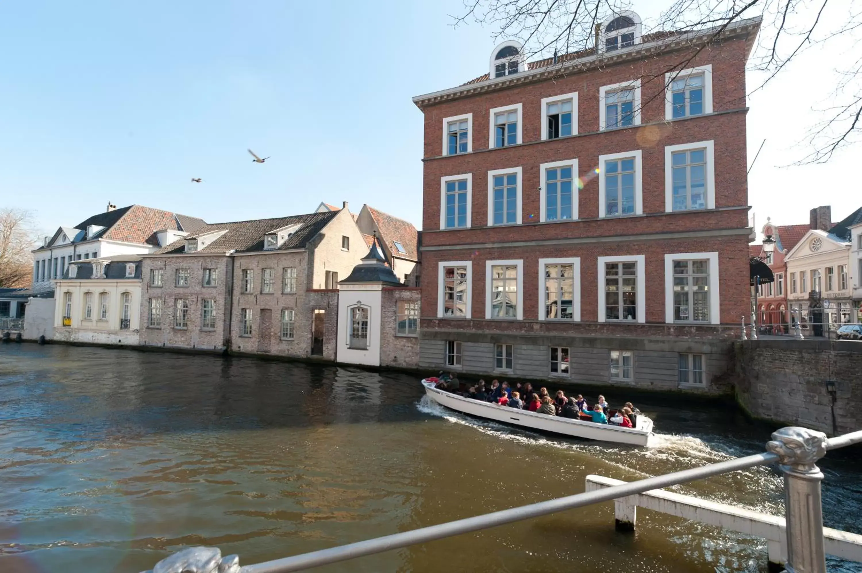 Facade/entrance in Canalview Hotel Ter Reien