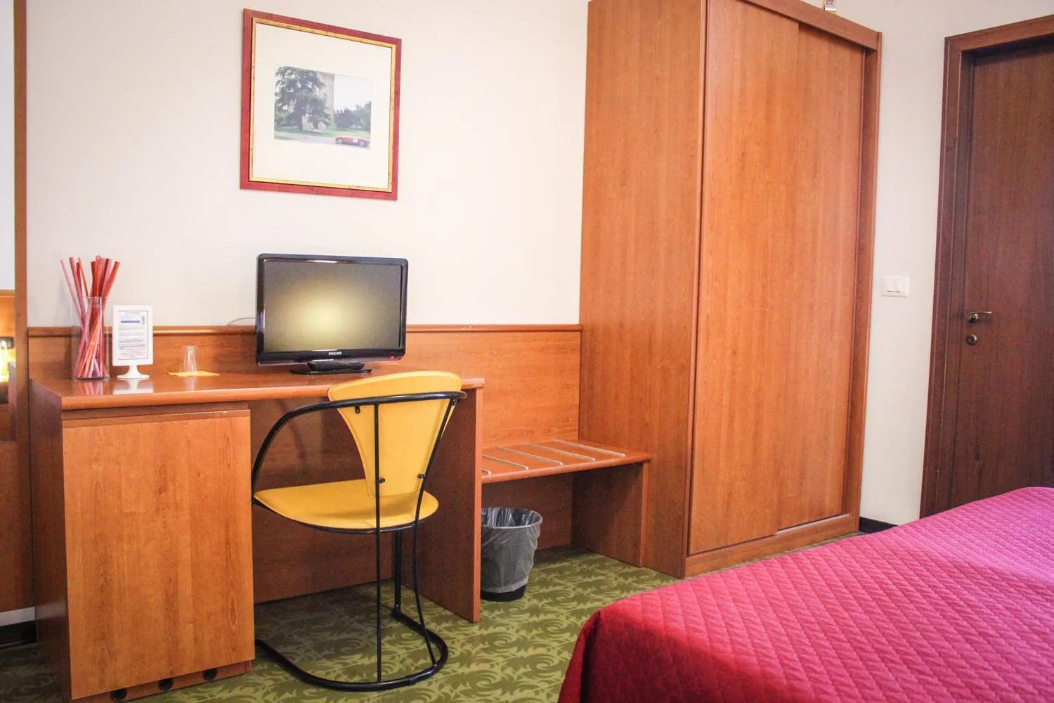 TV and multimedia, Bed in Hotel Centrale