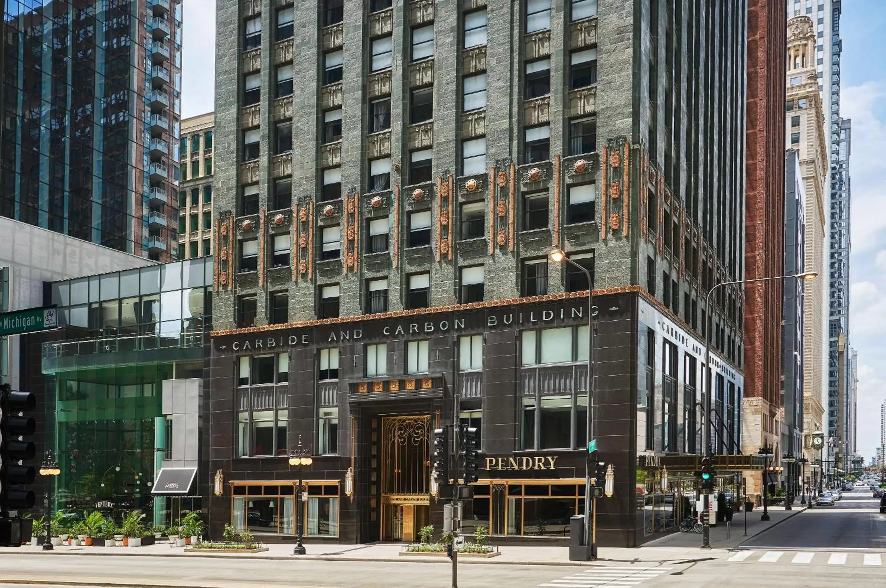 Property Building in Pendry Chicago