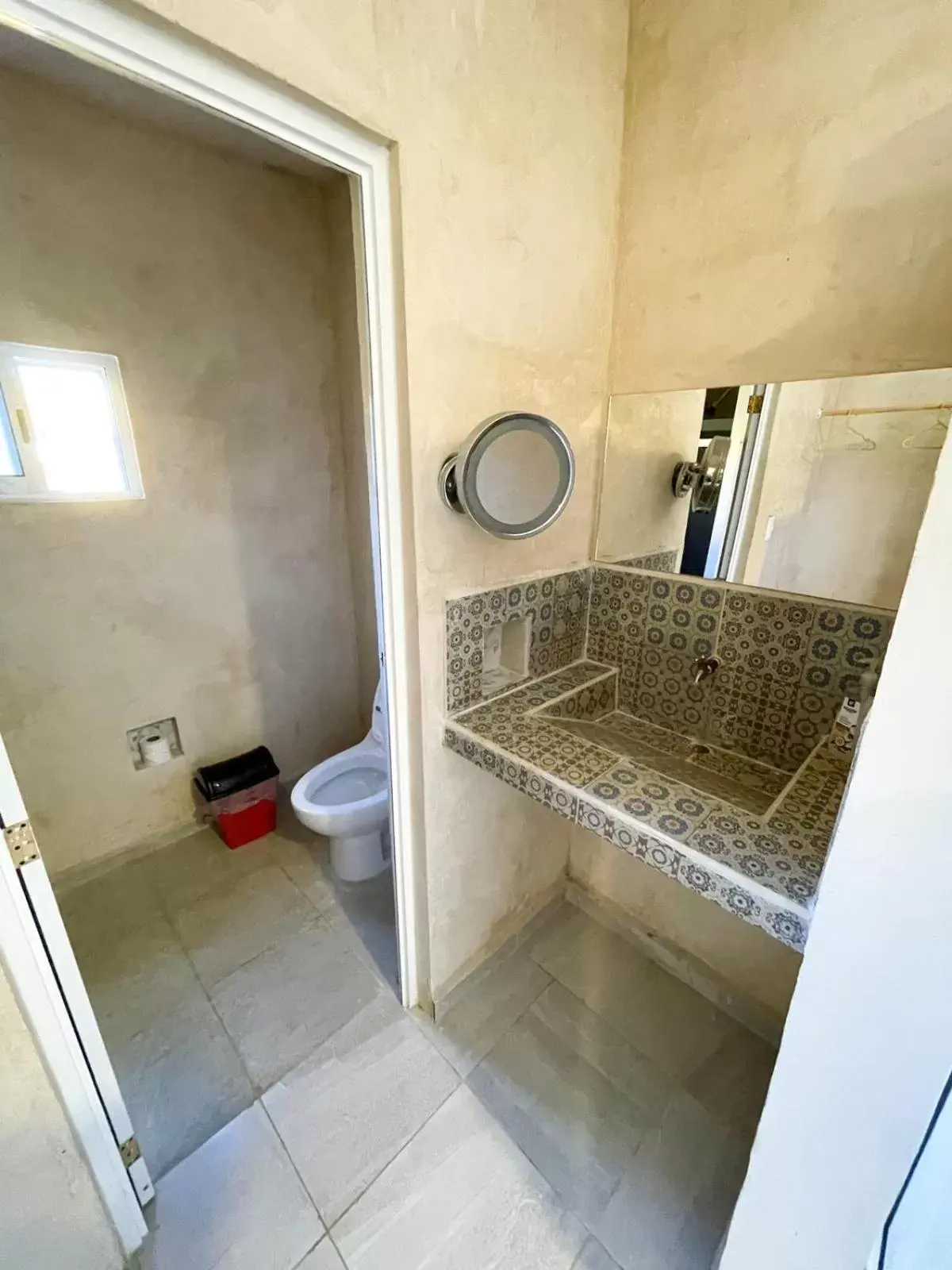 Toilet, Bathroom in Buenosdías Izamal