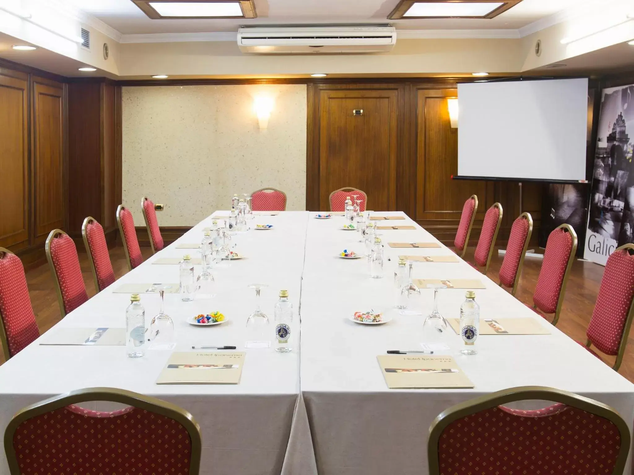 Business facilities in Oca Ipanema Hotel